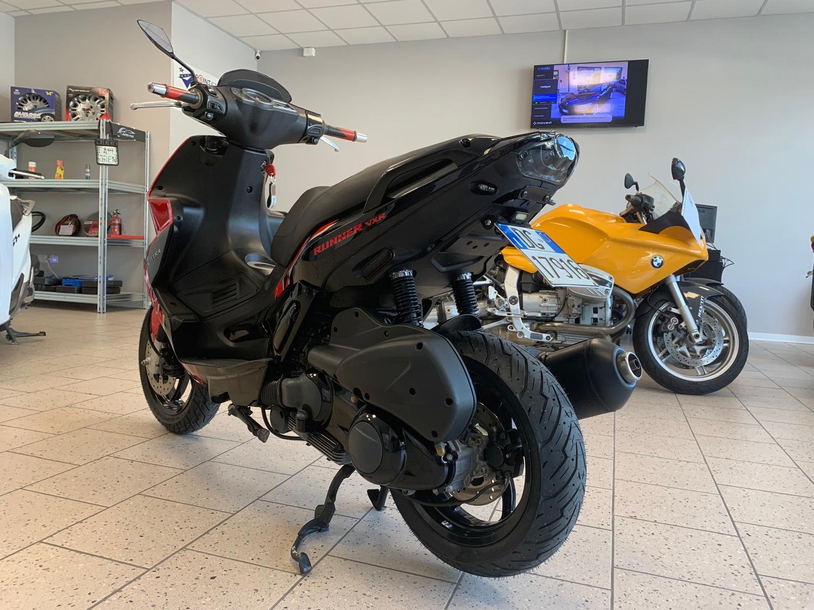 GILERA RUNNER VXR 200