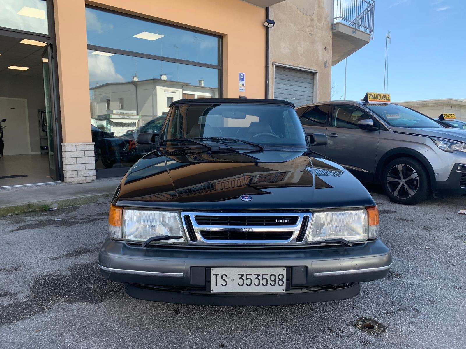 SAAB 900i Cabrio