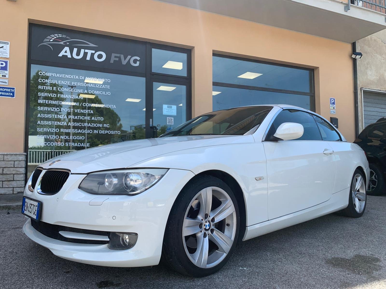 BMW E93 320d CABRIO