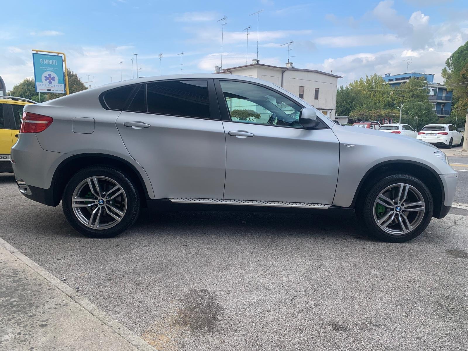 BMW X6 xDRIVE 30d