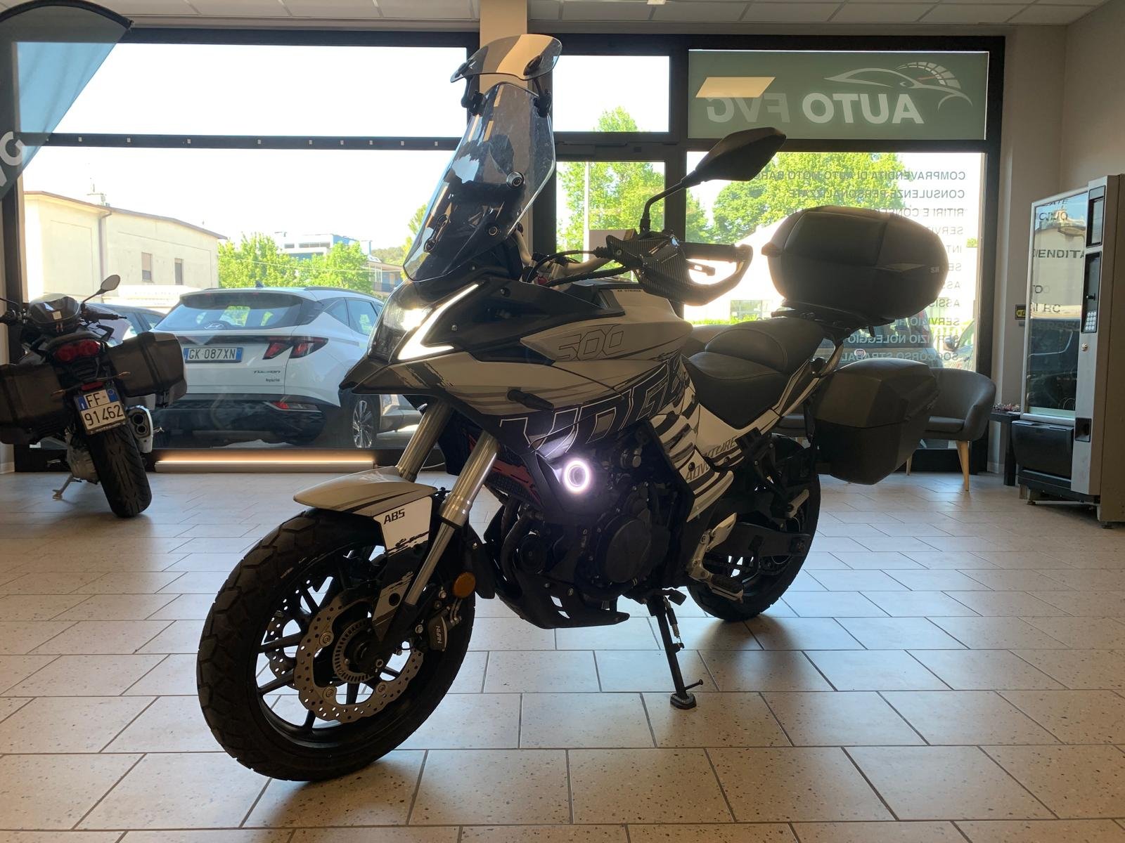VOGE VALICO 500