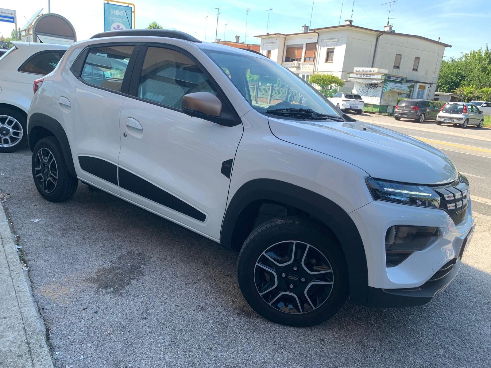 DACIA SPRING
