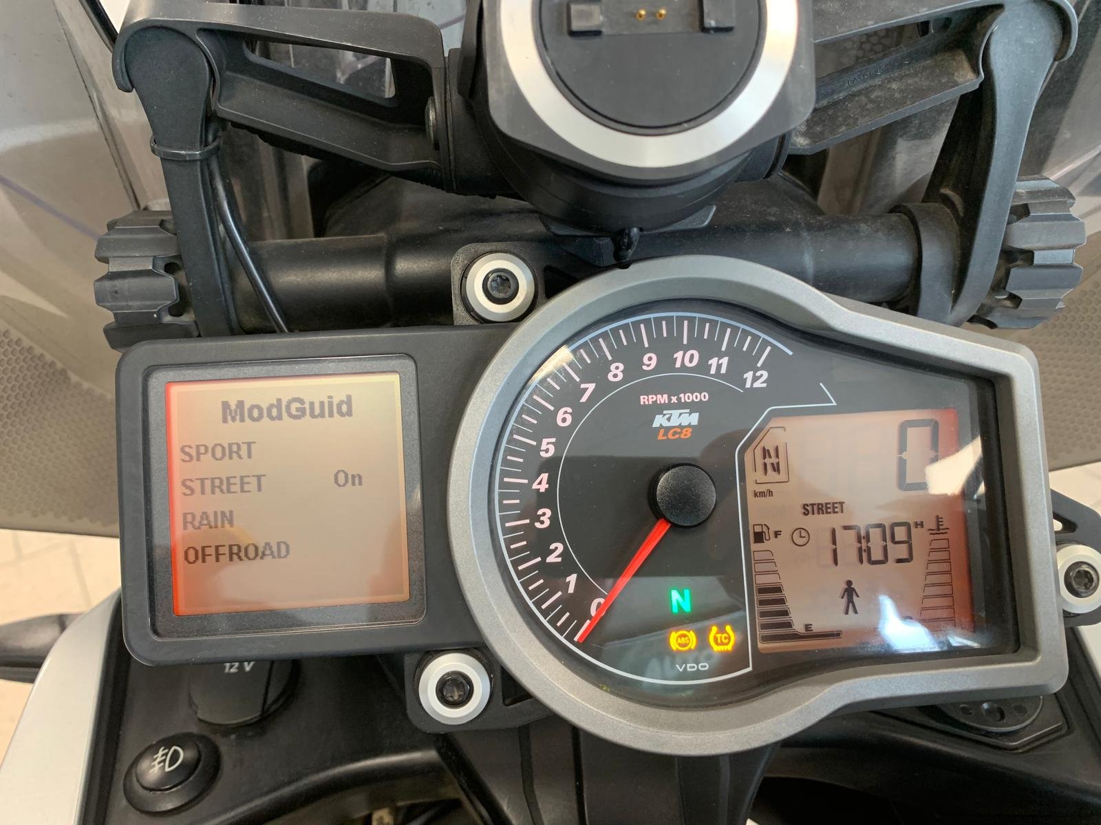 KTM 1290 SUPER ADVENTURE T