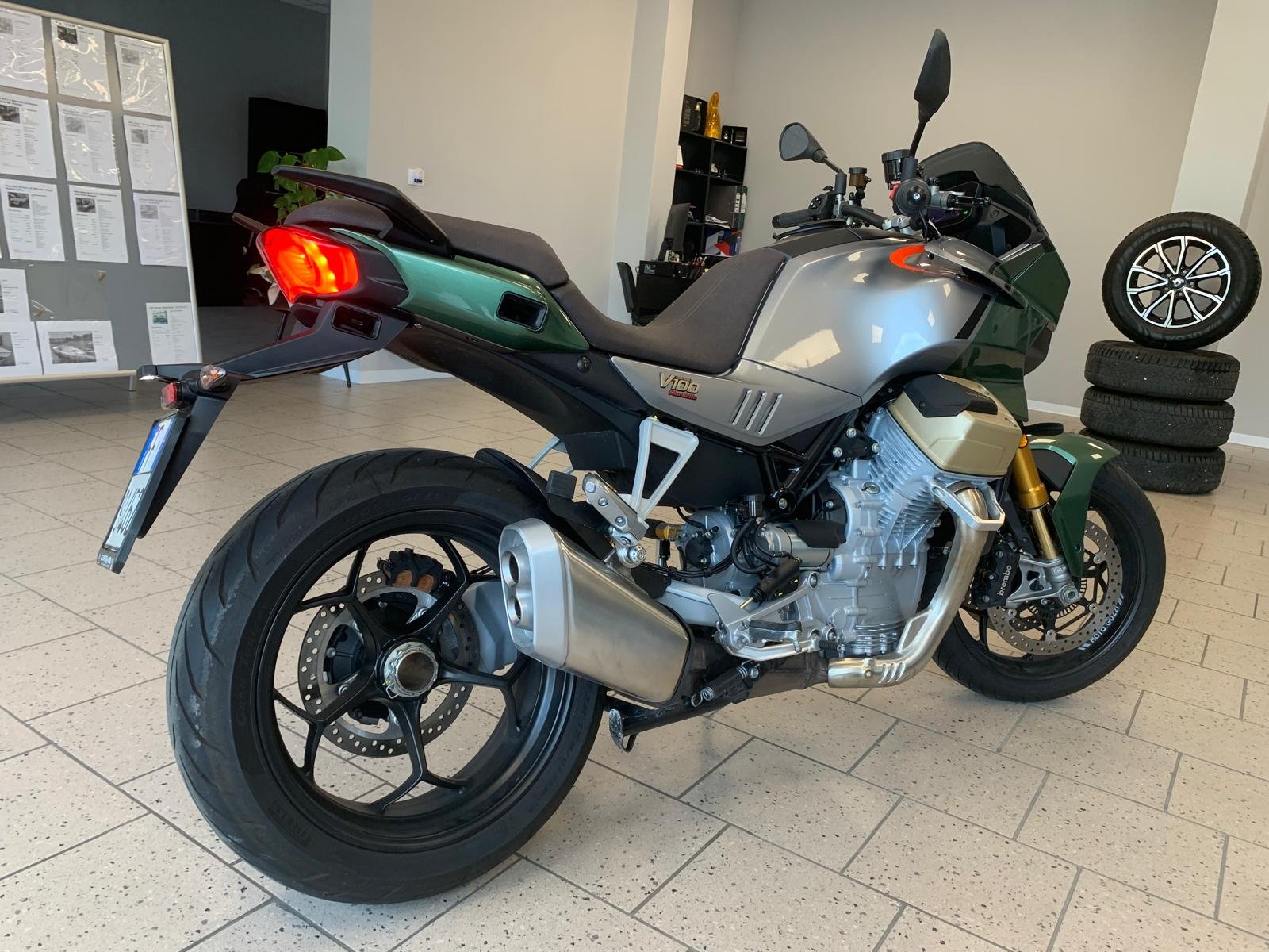 MOTO GUZZI V100 MANDELLO S