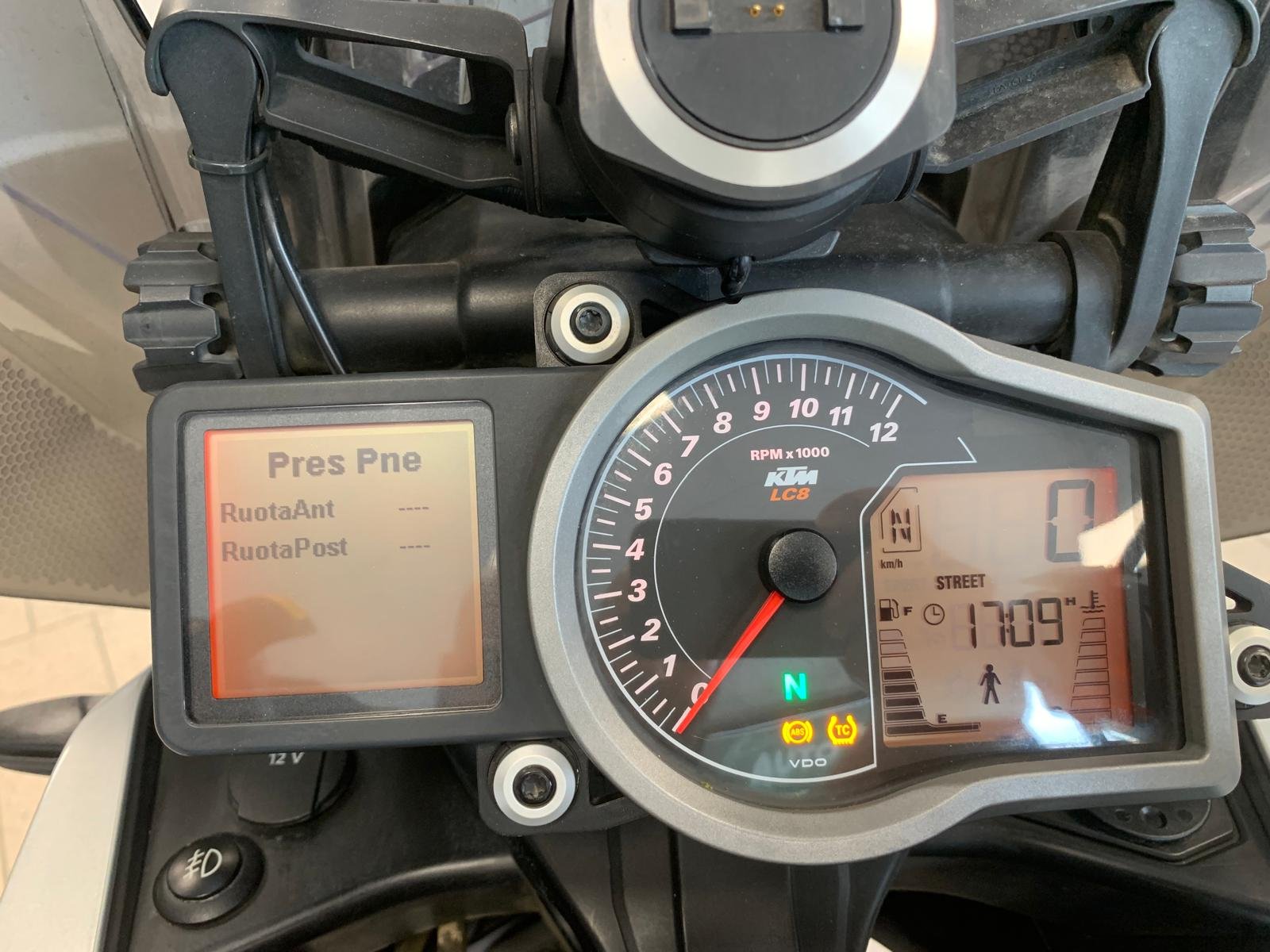 KTM 1290 SUPER ADVENTURE T