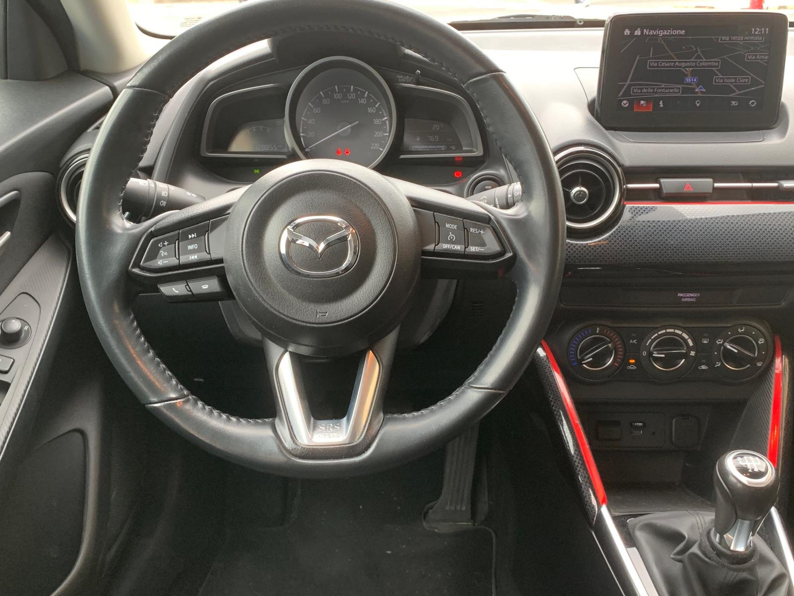 MAZDA 2