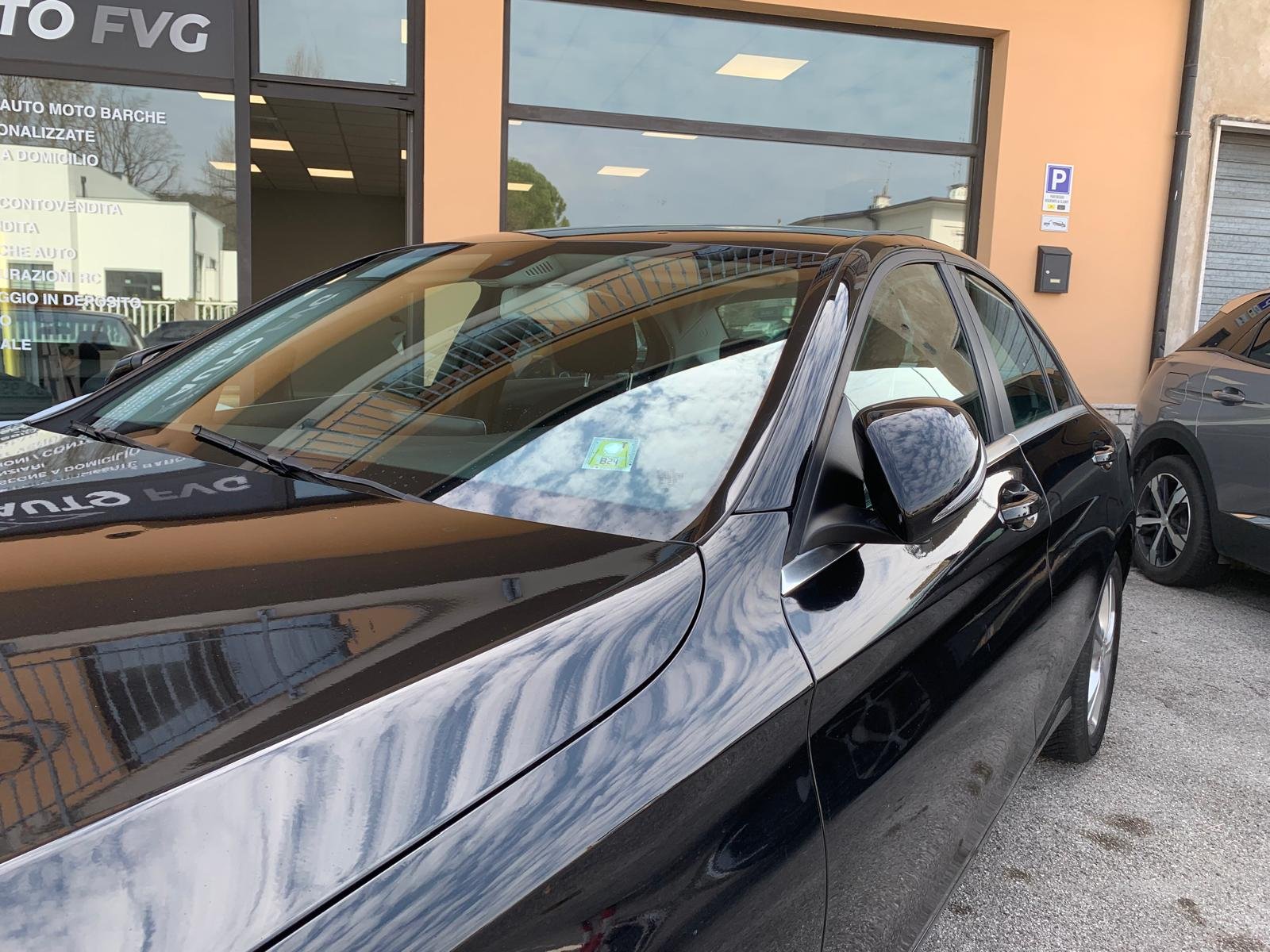 MERCEDES-BENZ C 200 d