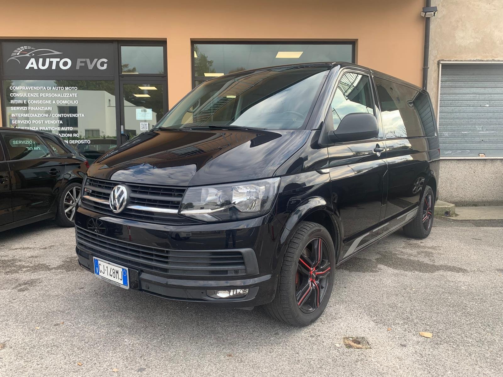 VOLKSWAGEN MULTIVAN T6