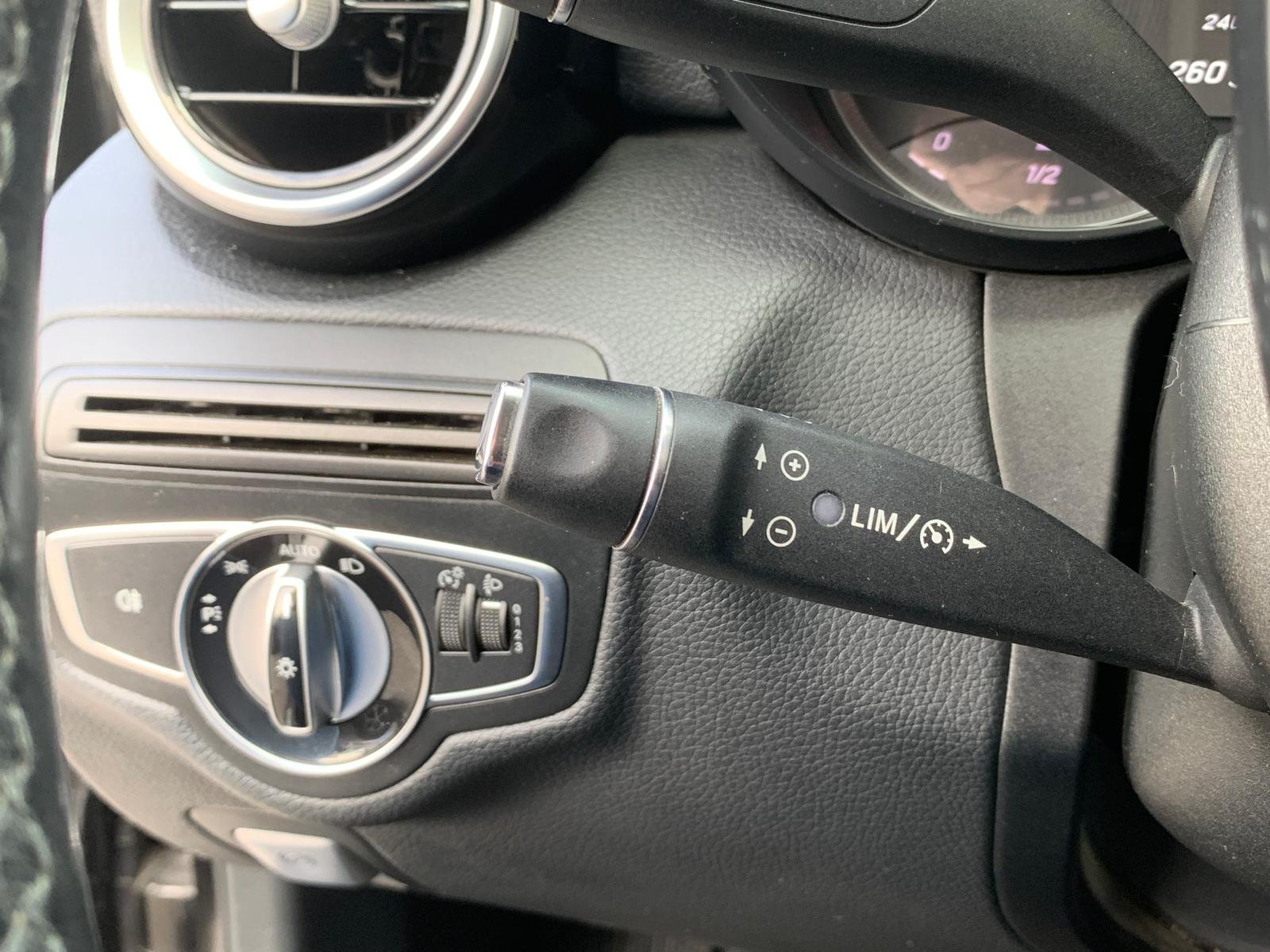 MERCEDES-BENZ C 200 d