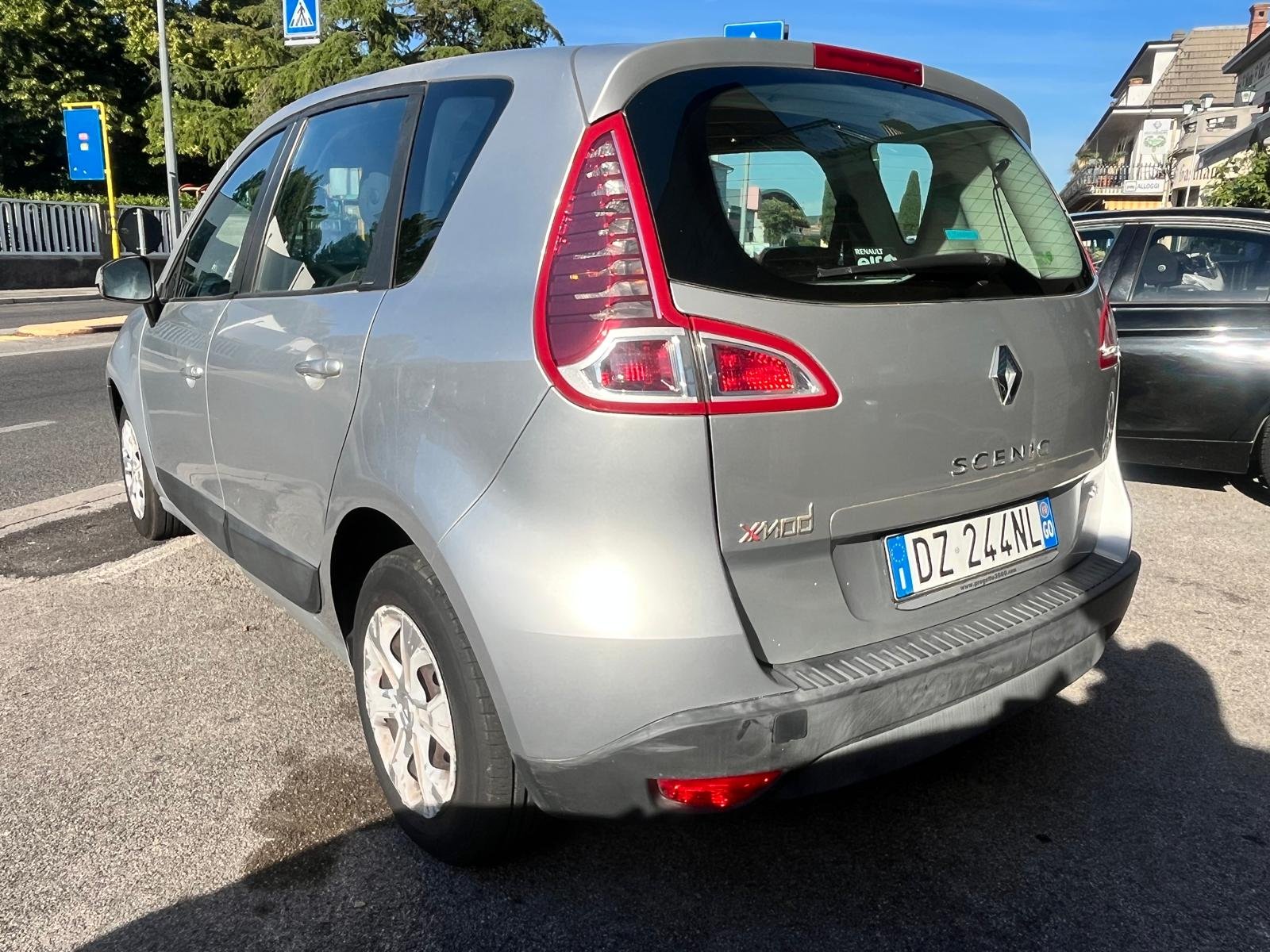 RENAULT SCENIC