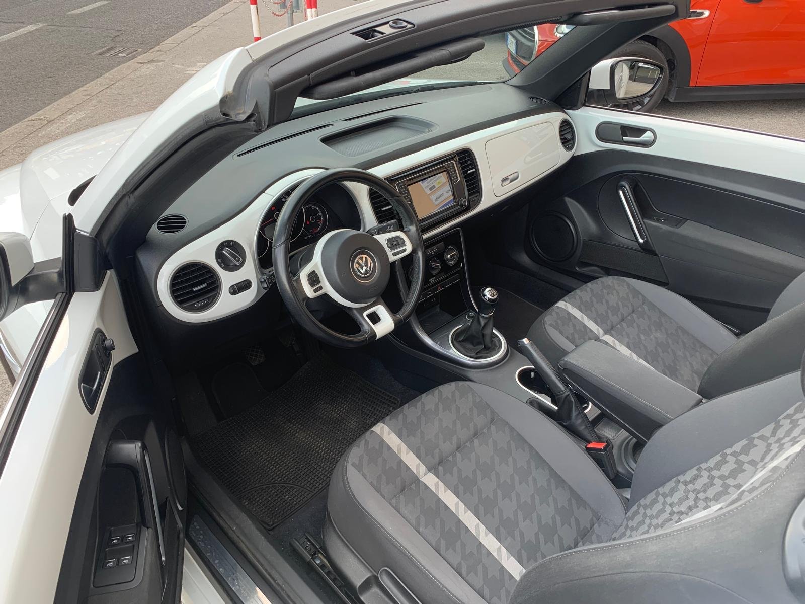 VOLKSWAGEN MAGGIOLINO CABRIO