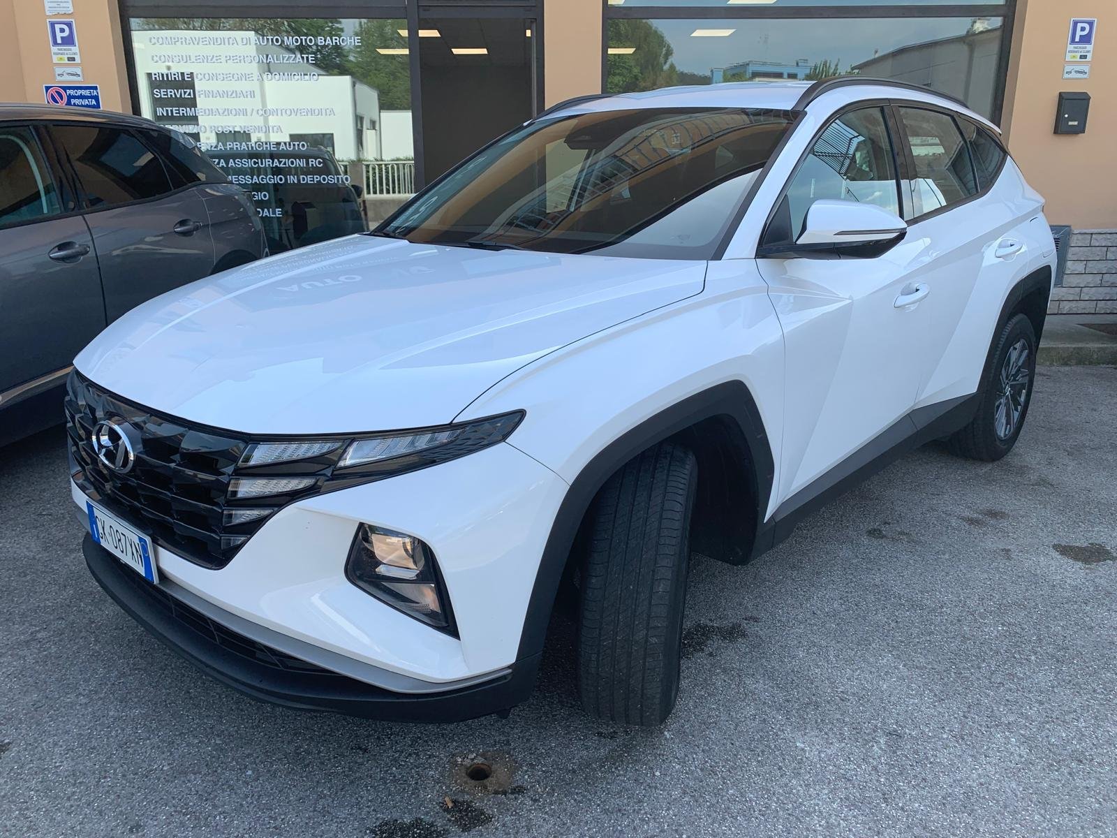 HYUNDAI TUCSON IX35 HYBRID