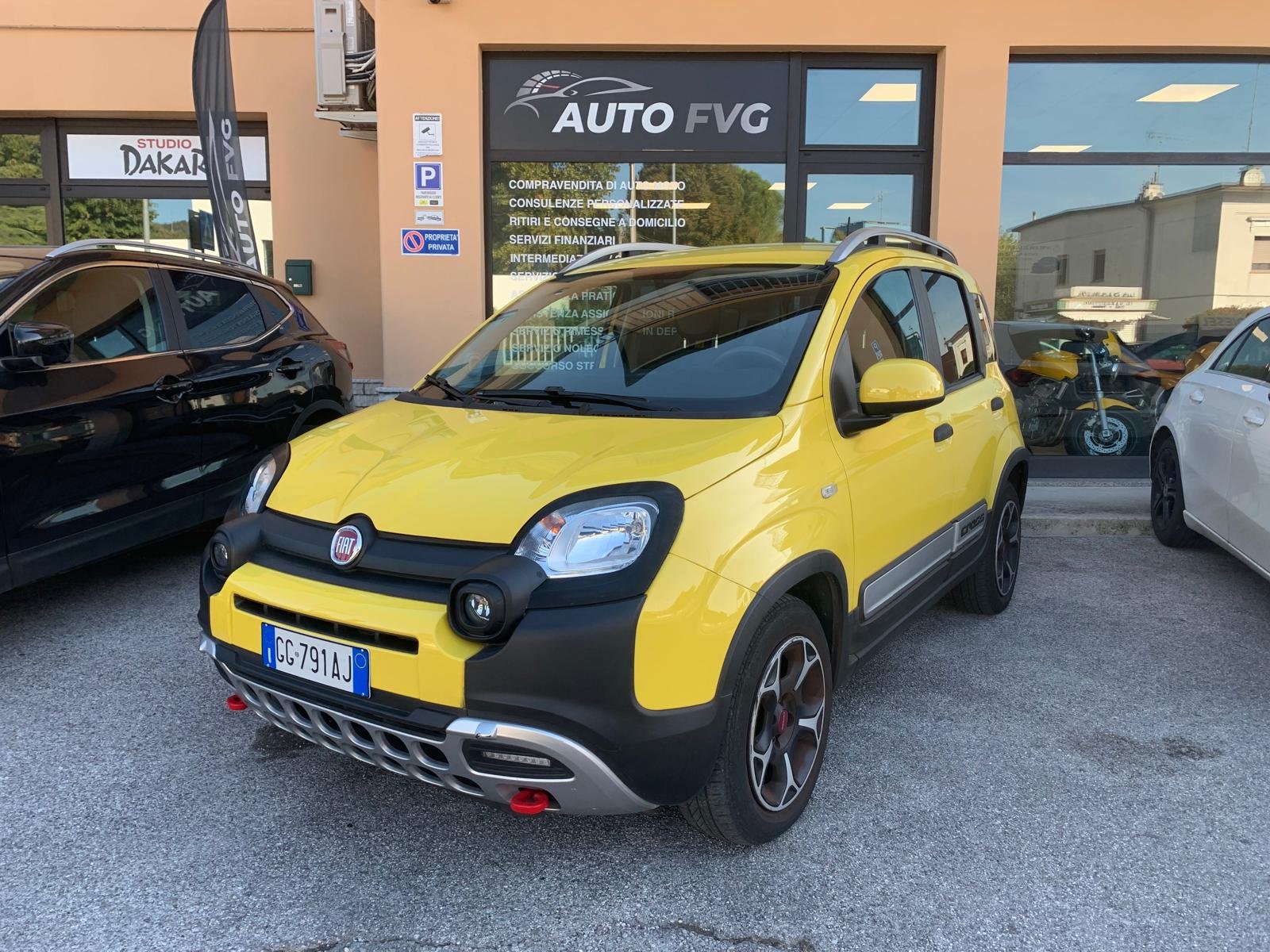 FIAT PANDA HYBRID CITY CROSS