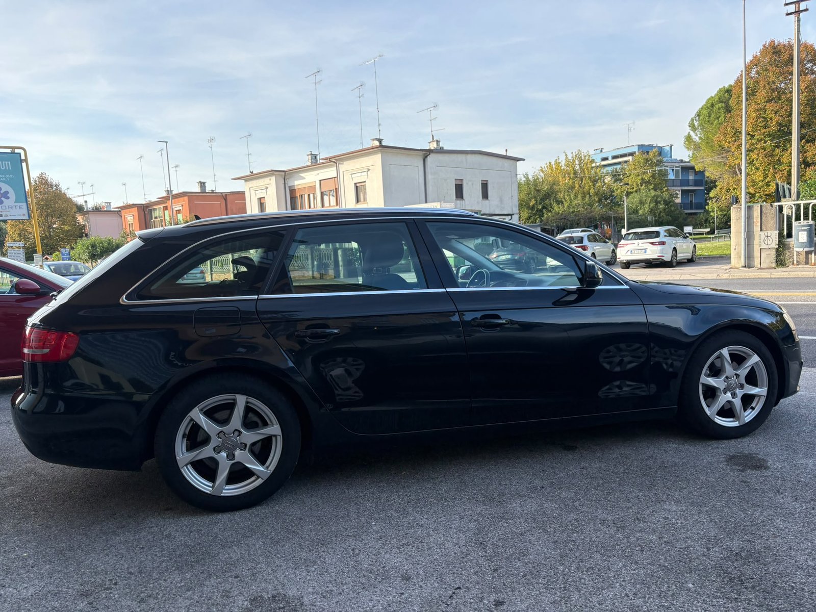 AUDI A4 AVANT
