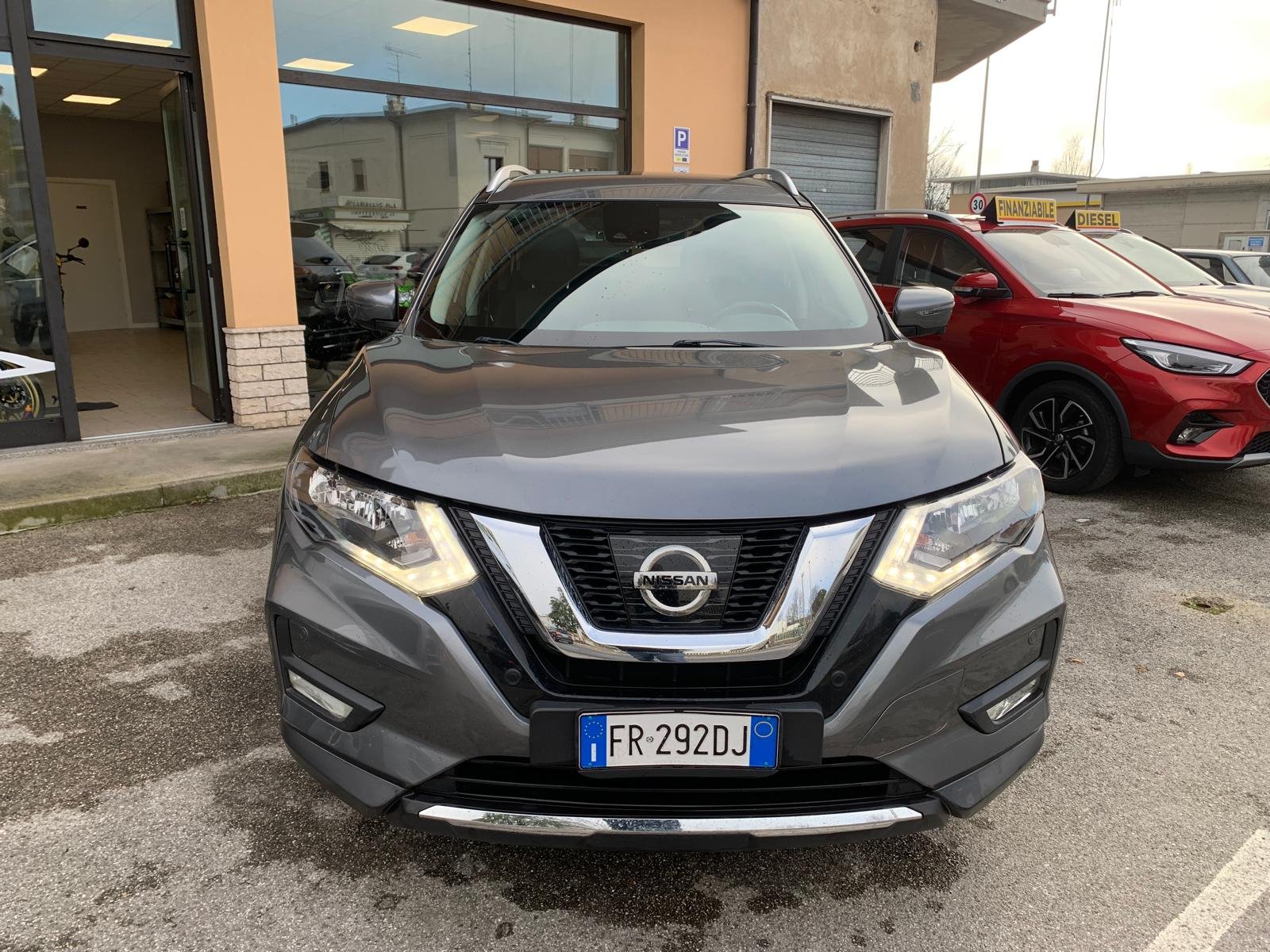 NISSAN X-TRAIL