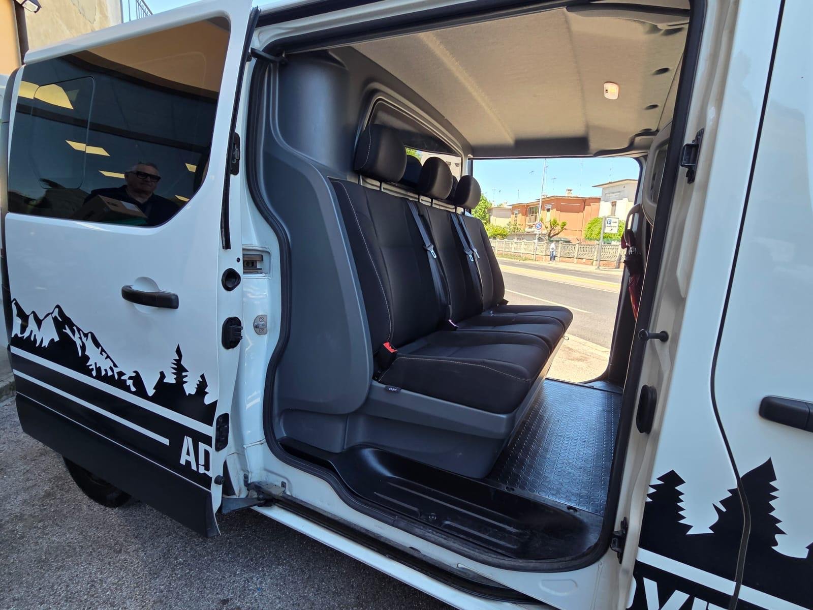 RENAULT TRAFIC N1 5 POSTI