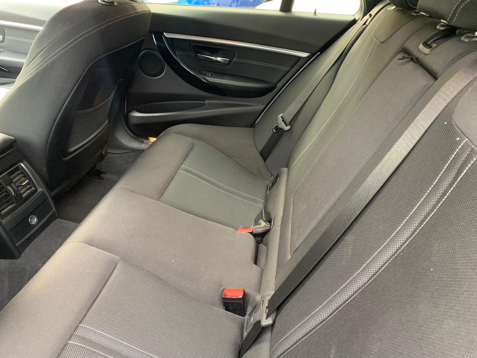 BMW 318D TOURING SPORT