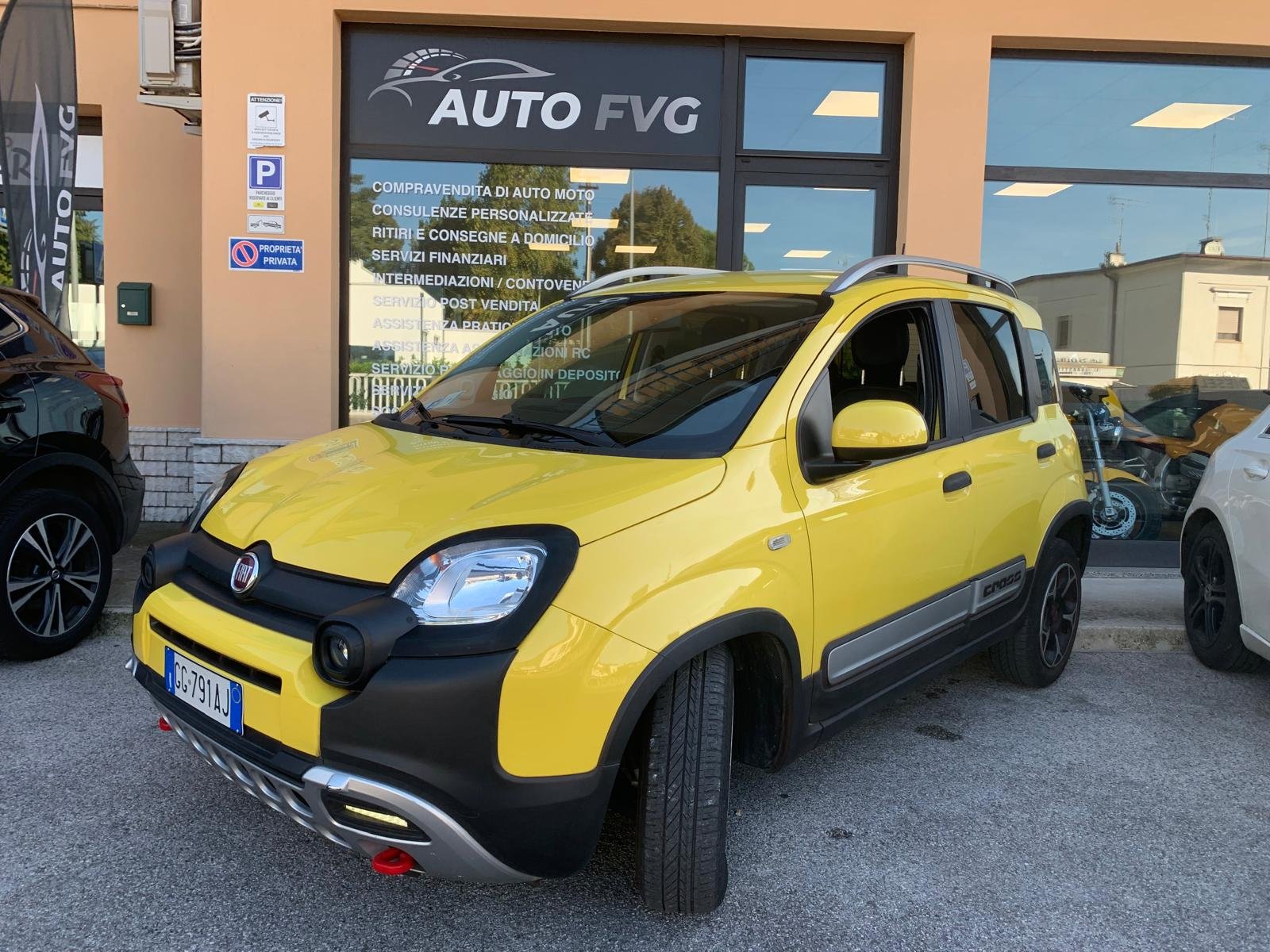 FIAT PANDA HYBRID CITY CROSS