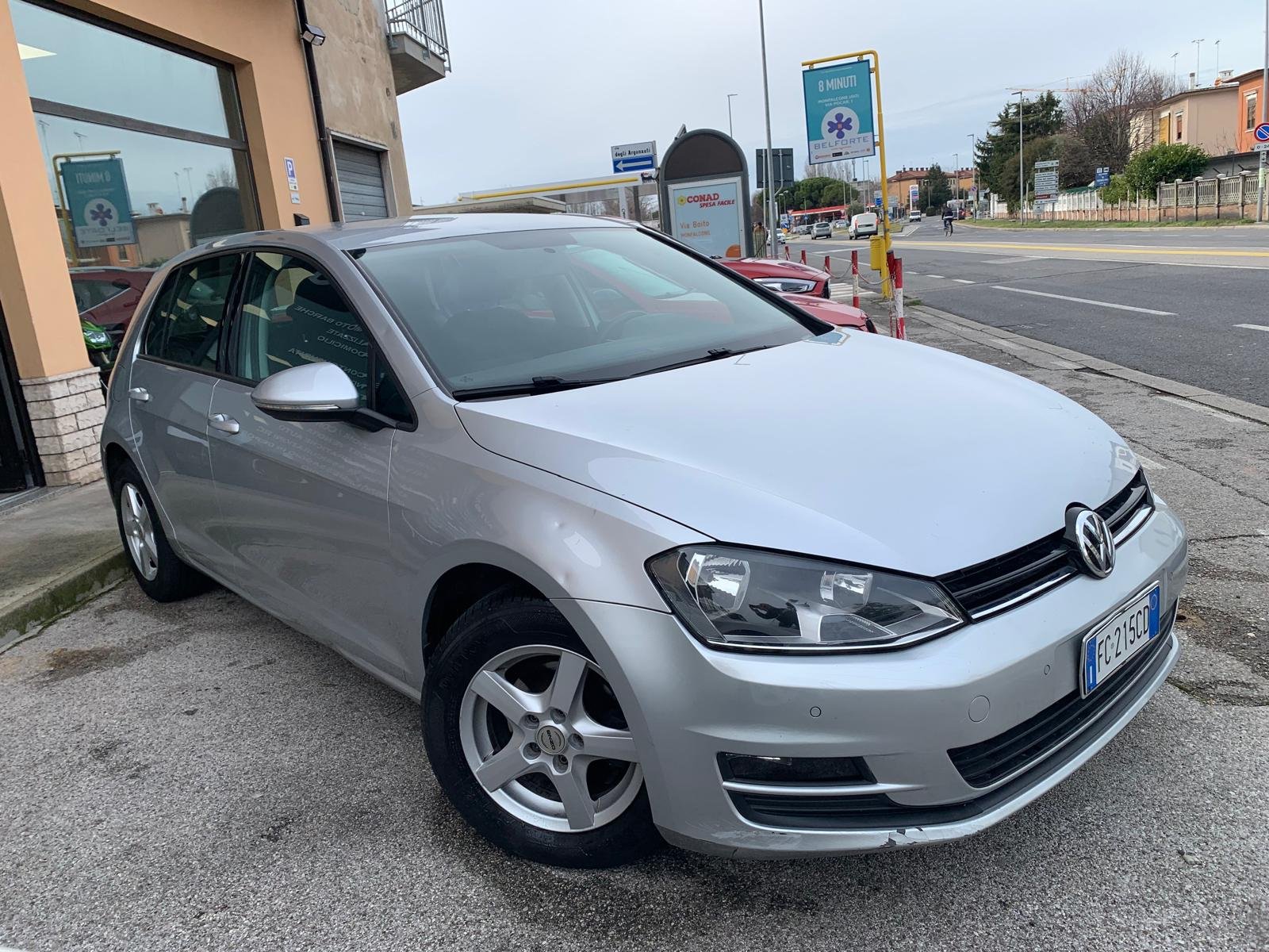 VOLKSWAGEN GOLF 7