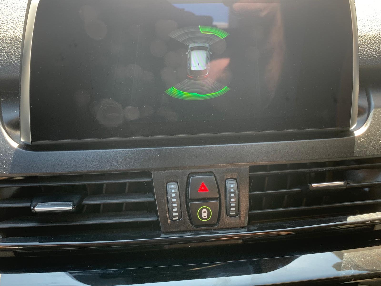 BMW 218d ACTIVE TOURER
