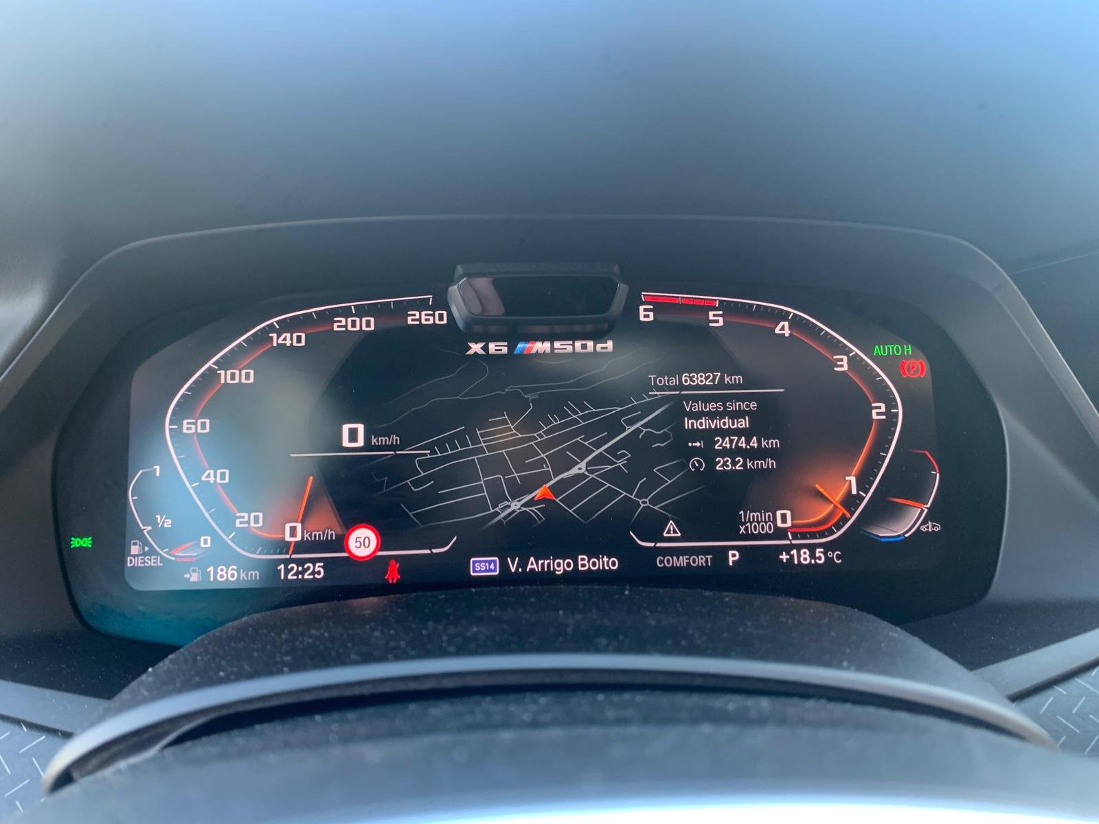BMW X6 M50D