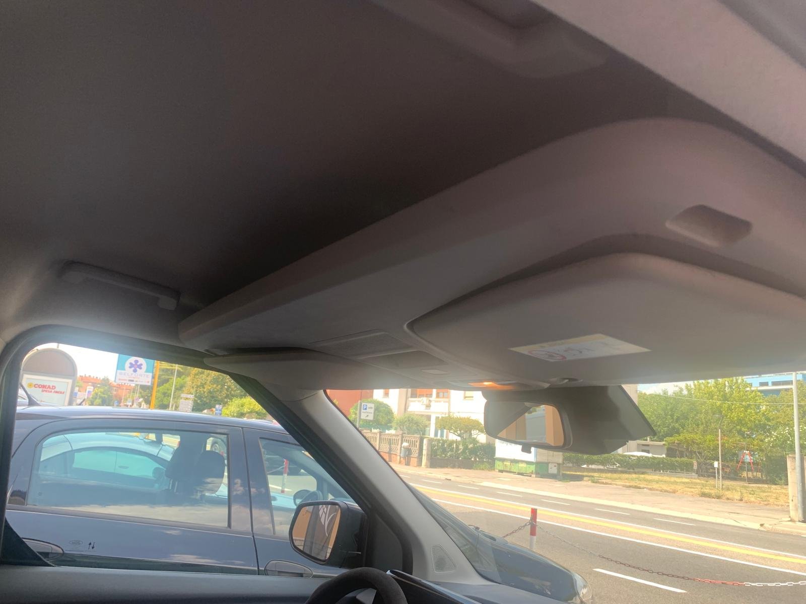 FORD TOURNEO COURIER
