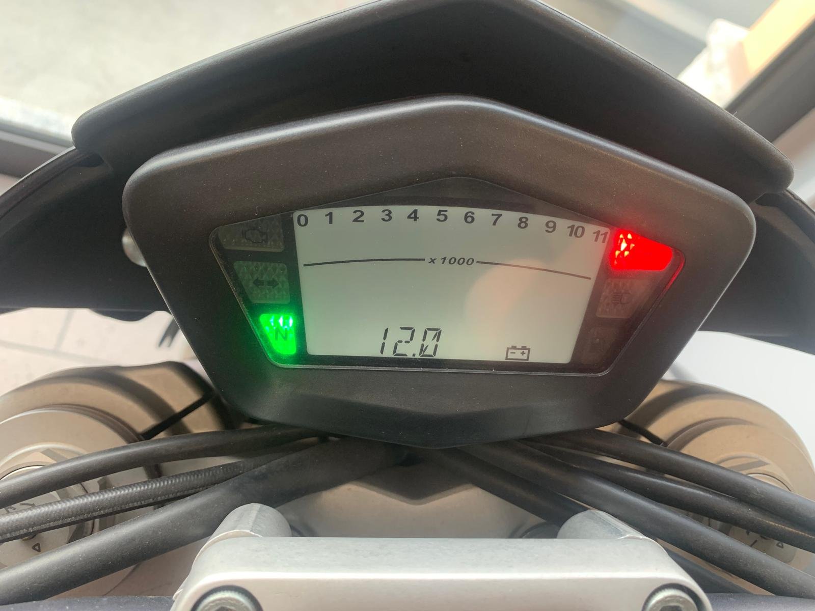 DUCATI HYPERMOTARD
