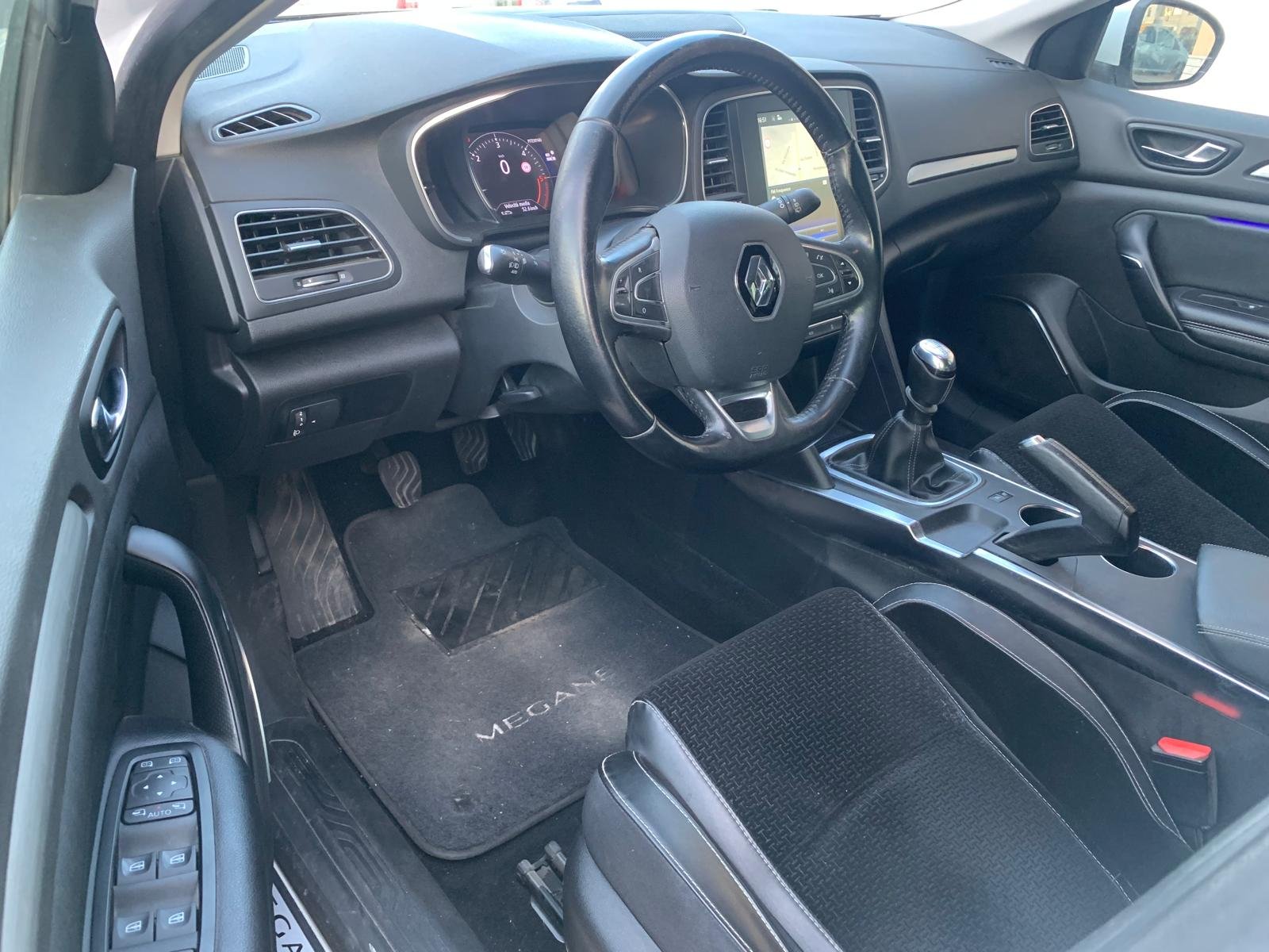 RENAULT MEGANE