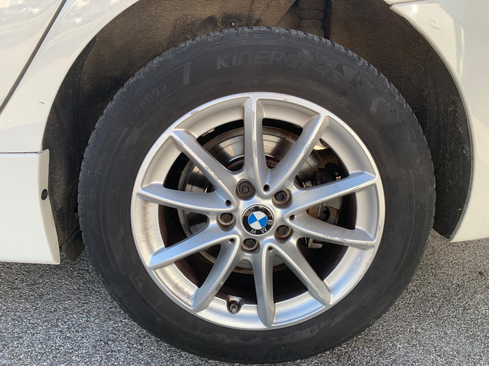 BMW 218d ACTIVE TOURER