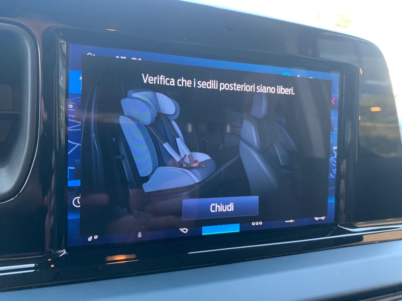 FORD TOURNEO COURIER