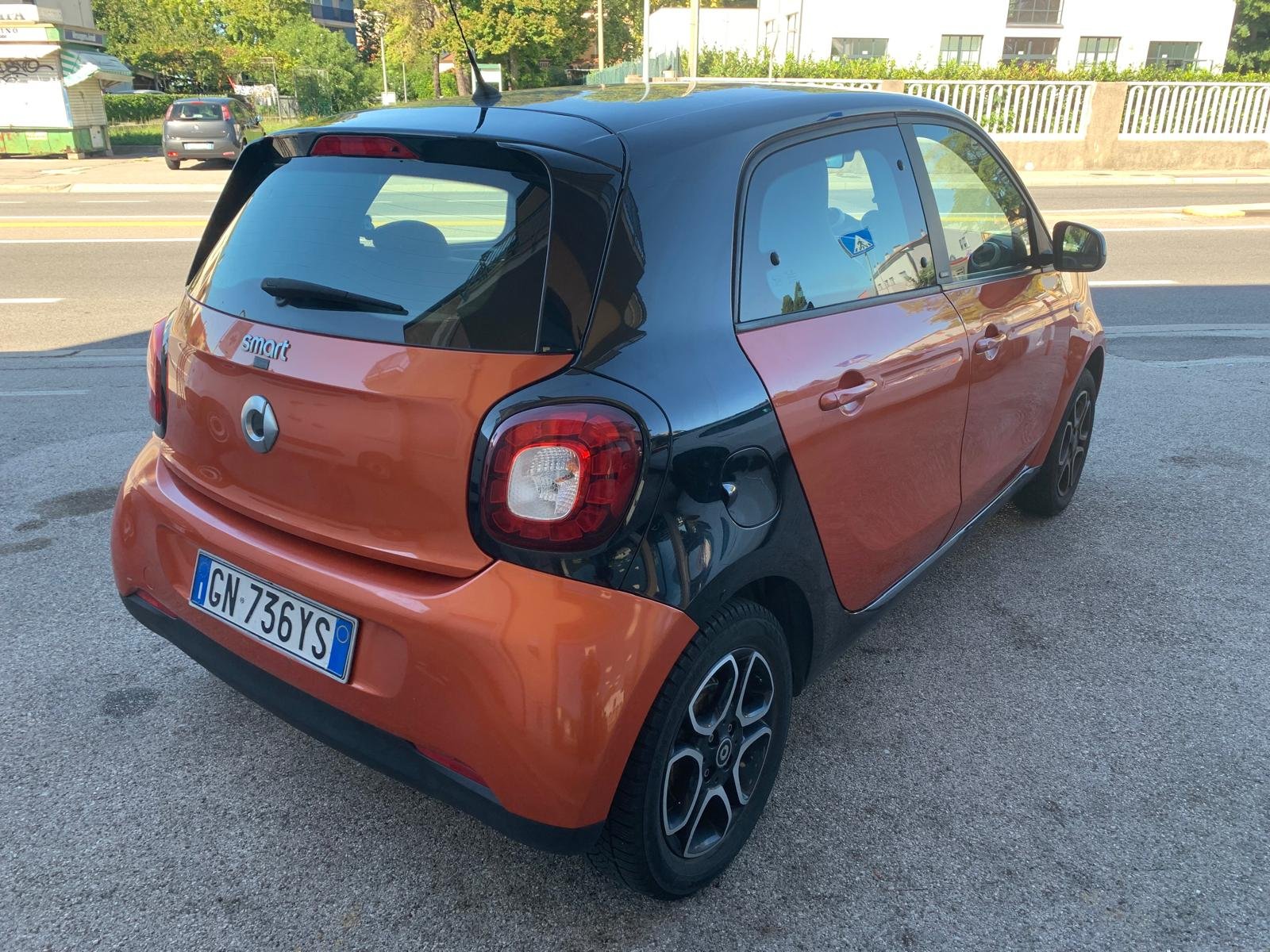 SMART FORFOUR