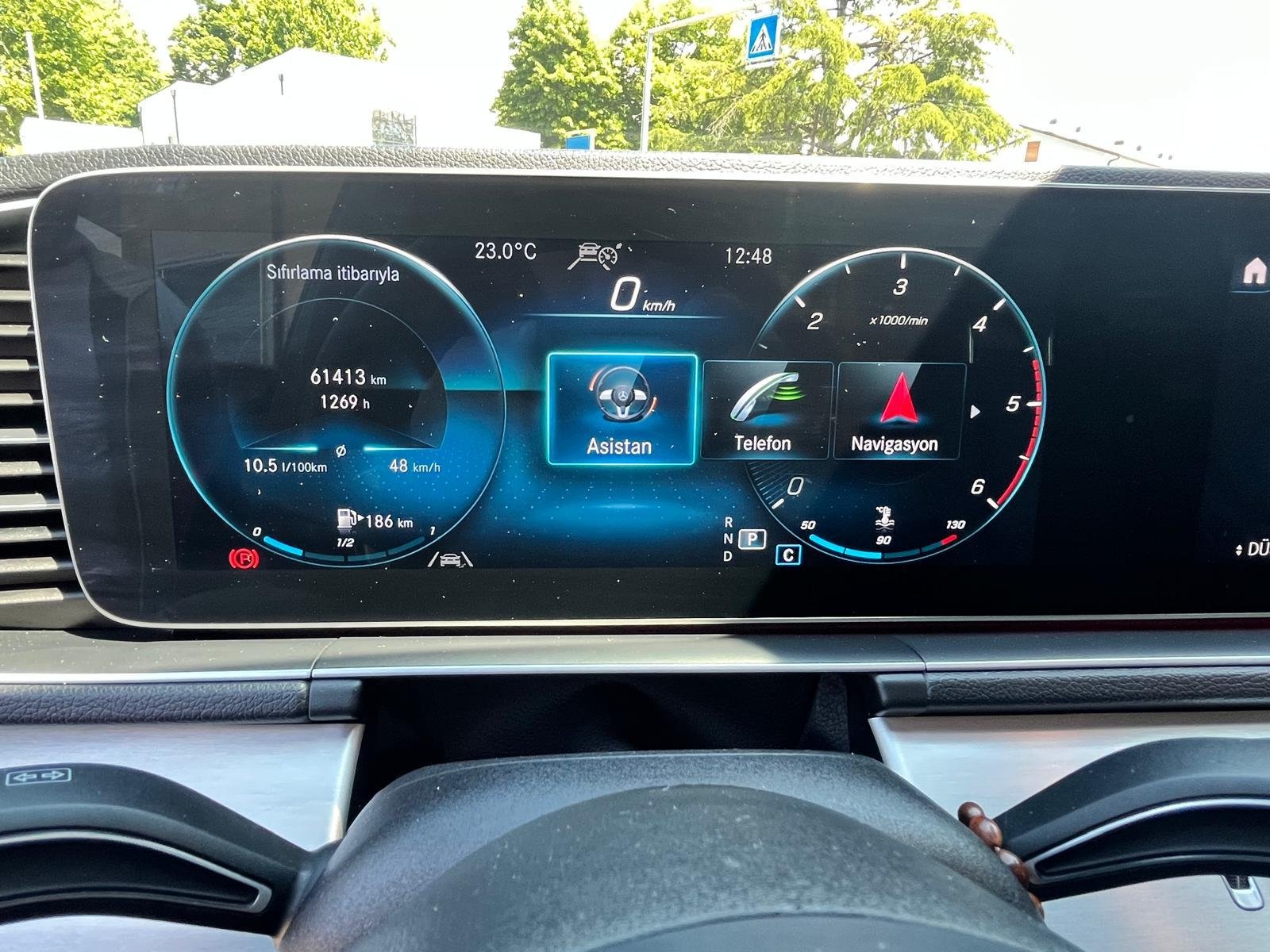 MERCEDES-BENZ GLE 300d 4MATIC