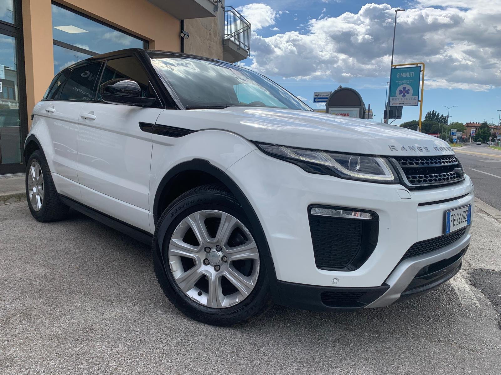 LAND ROVER RANGE ROVER EVOQUE