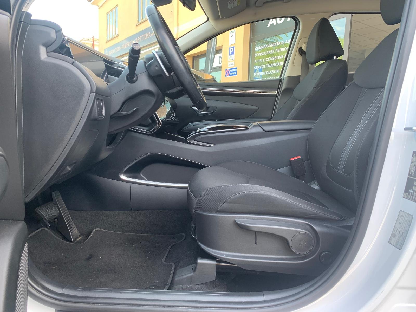 HYUNDAI TUCSON IX35 HYBRID