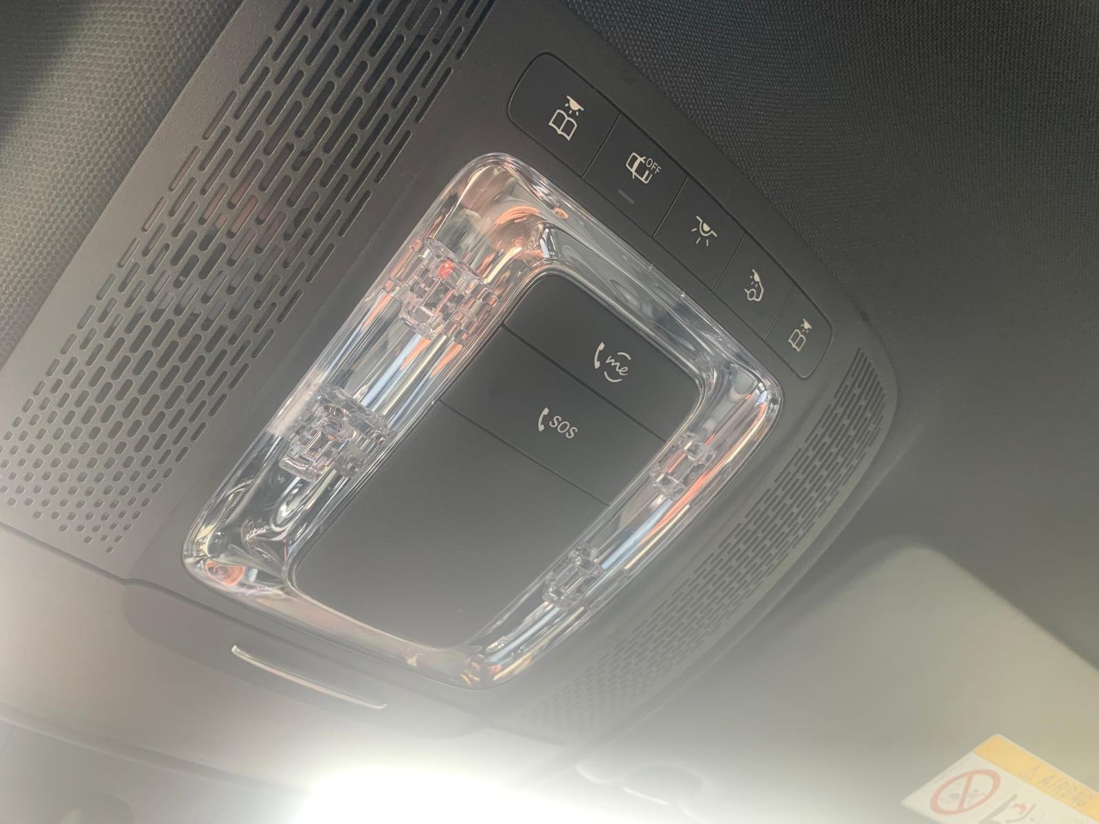 MERCEDES-BENZ A180d
