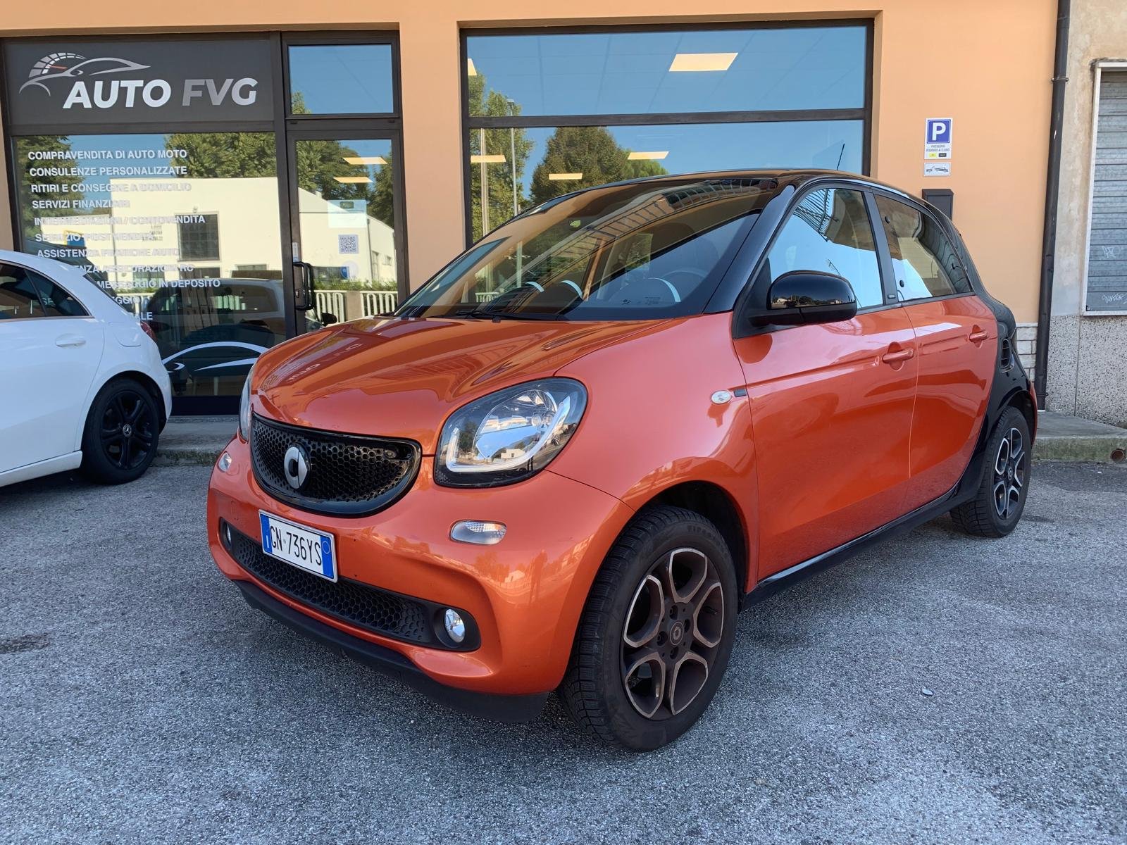 SMART FORFOUR