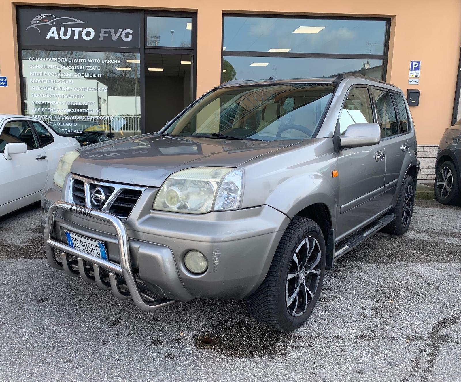 NISSAN X-TRAIL 4x4
