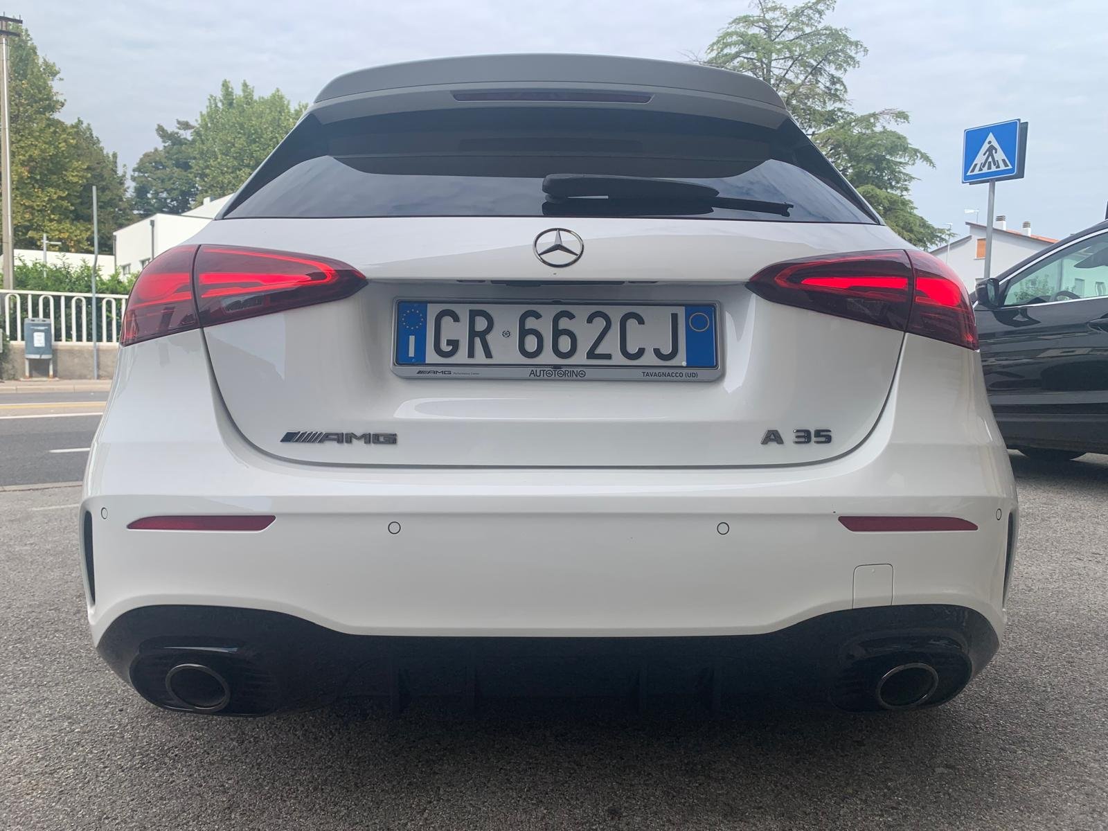 MERCEDES-BENZ A35 AMG 4MATIC