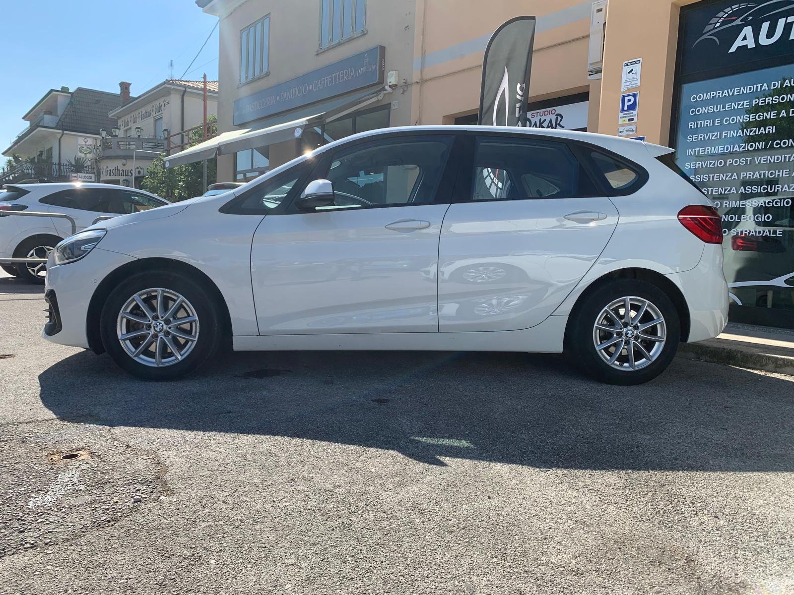 BMW 218d ACTIVE TOURER