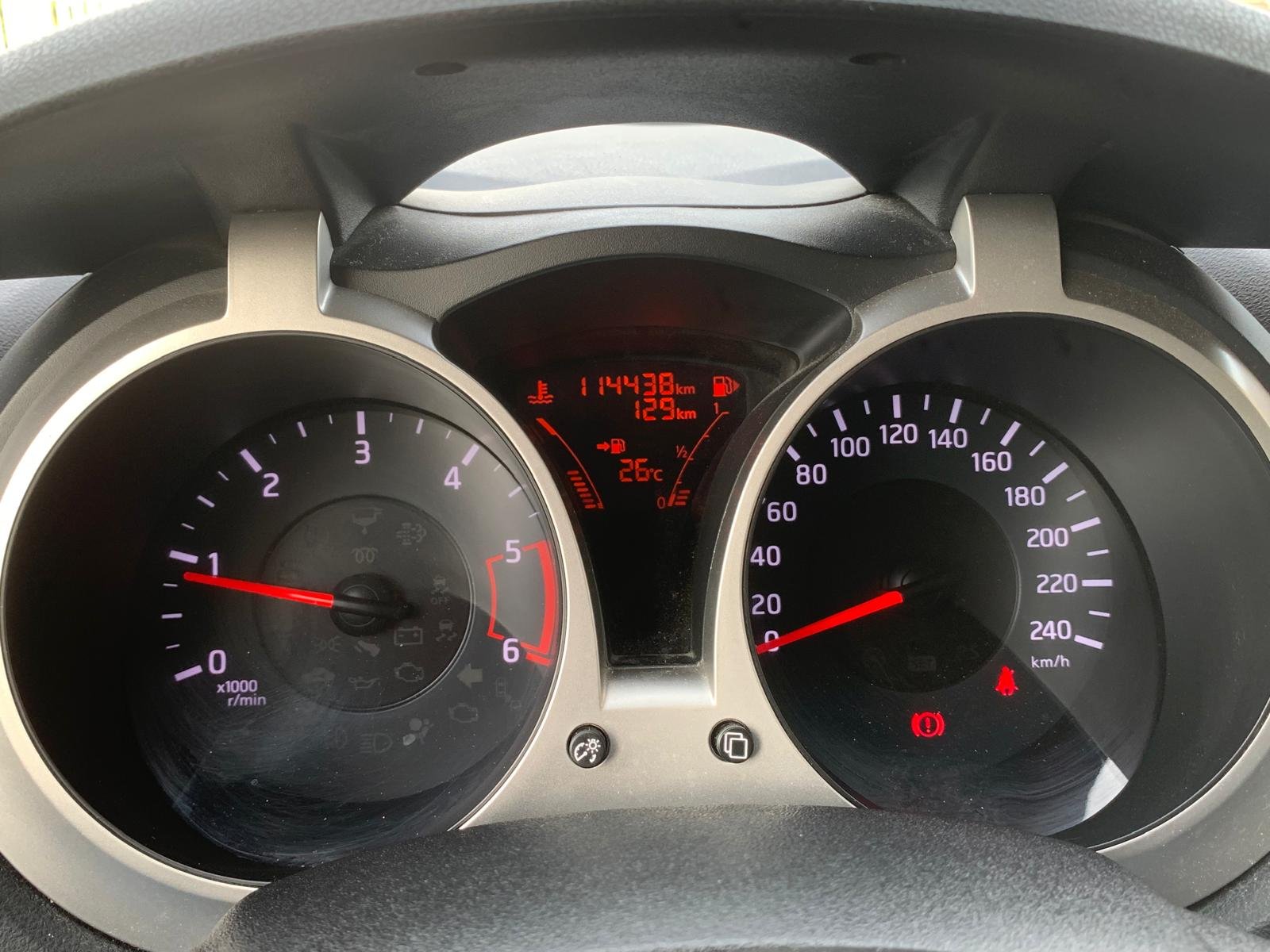 NISSAN JUKE