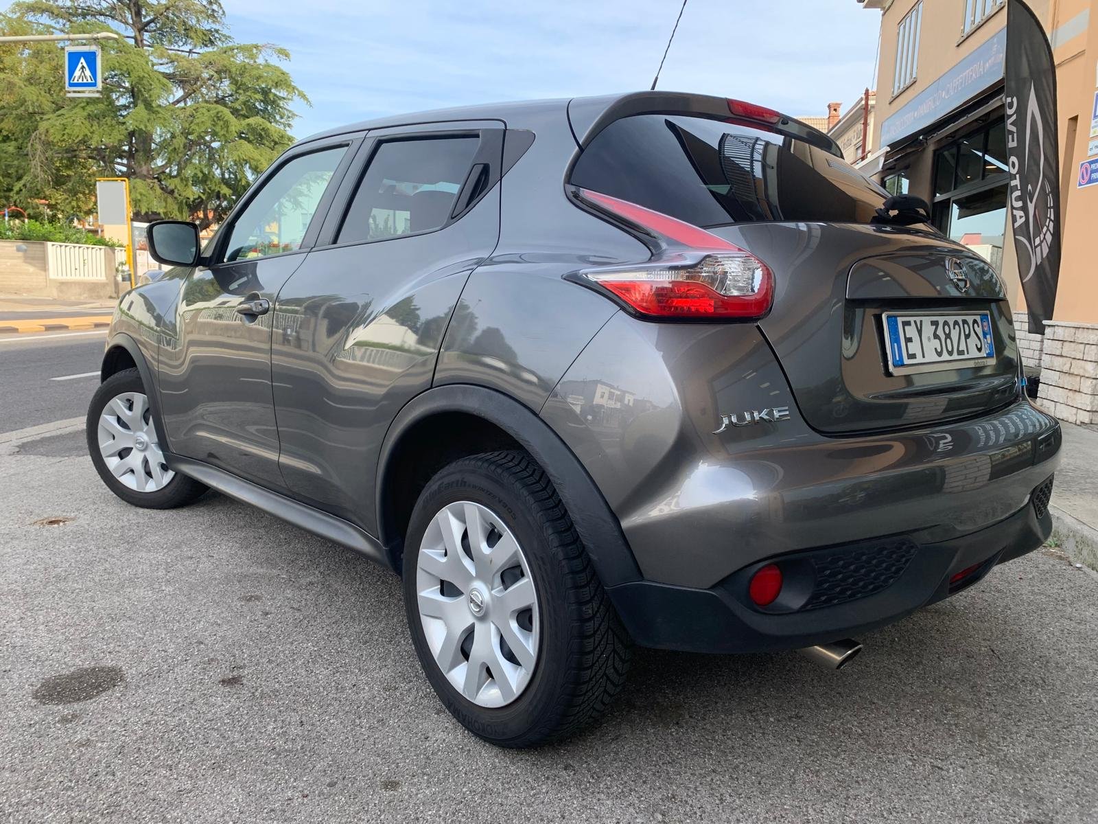 NISSAN JUKE