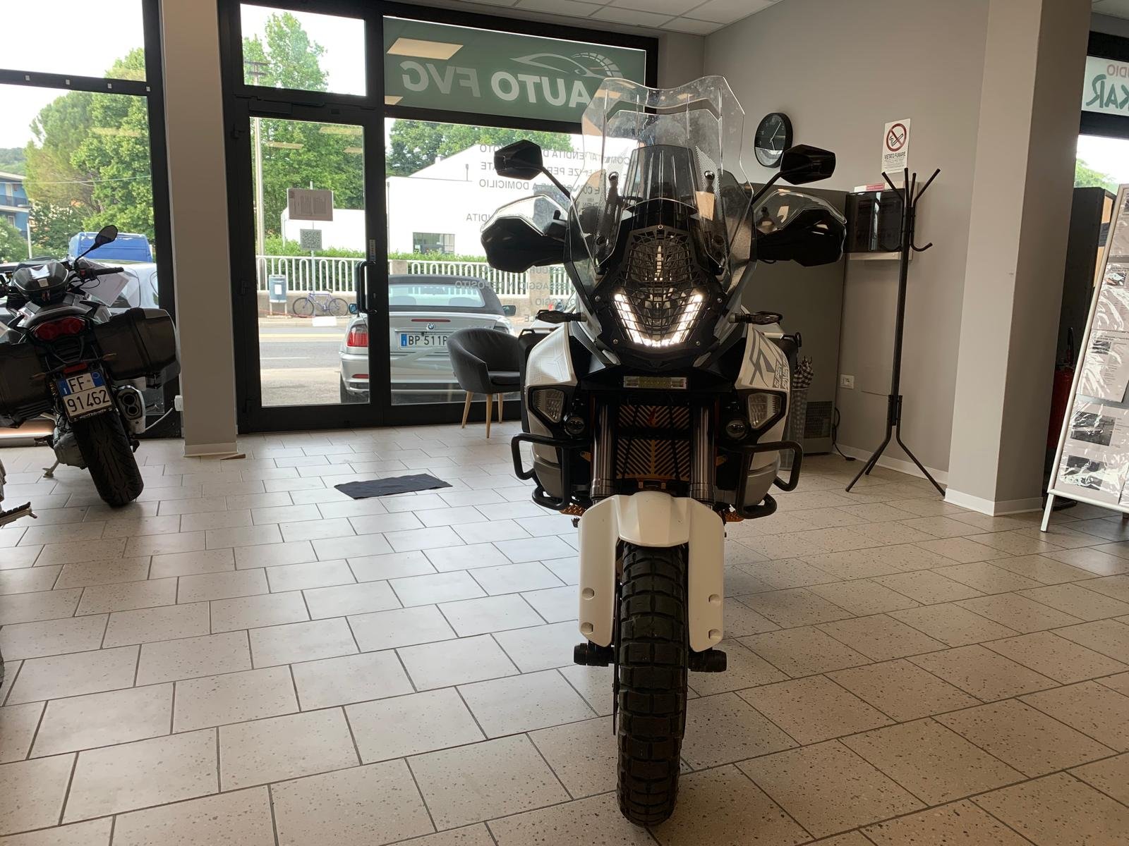 KTM 1290 SUPER ADVENTURE T