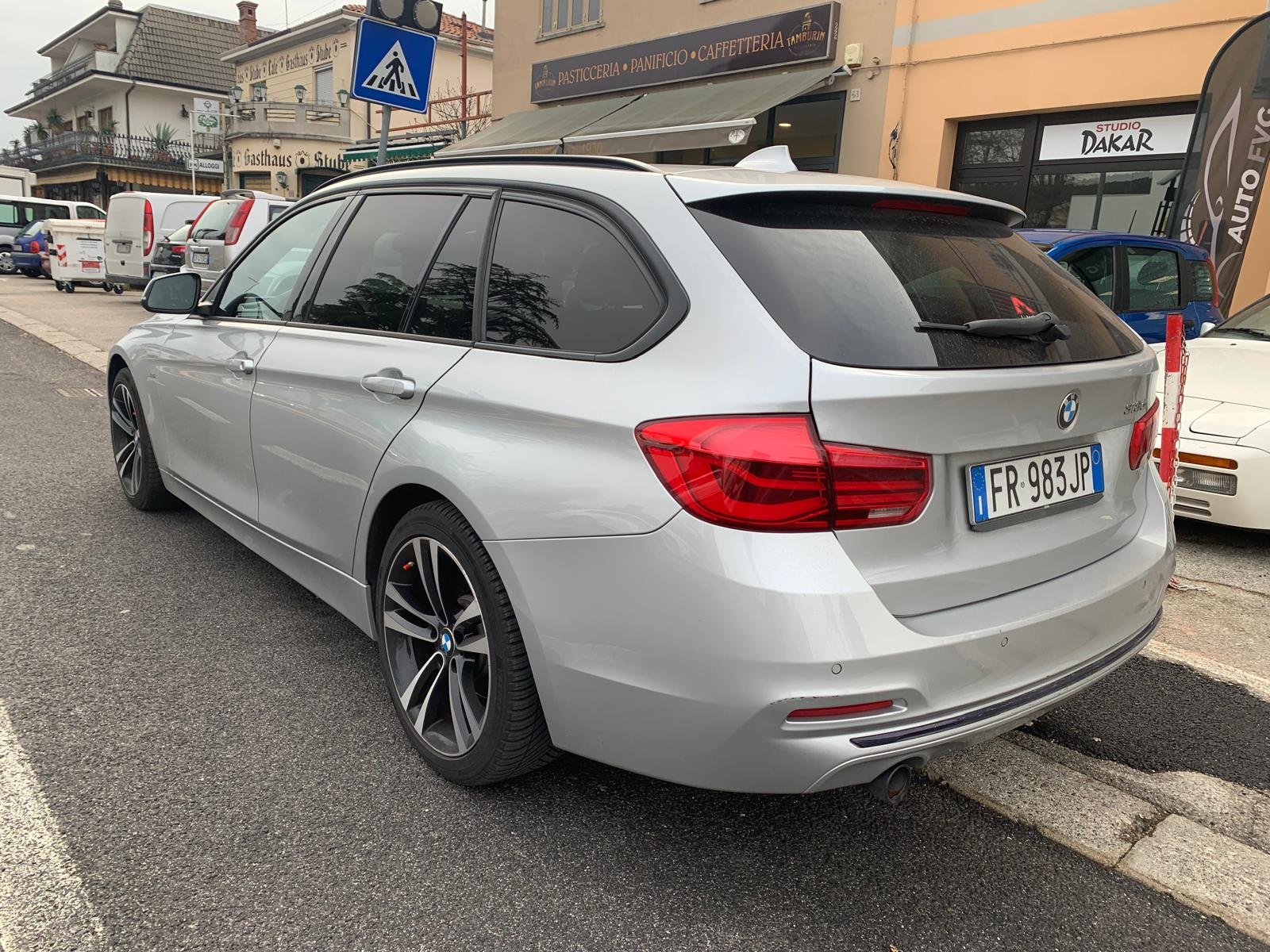 BMW 318D TOURING SPORT