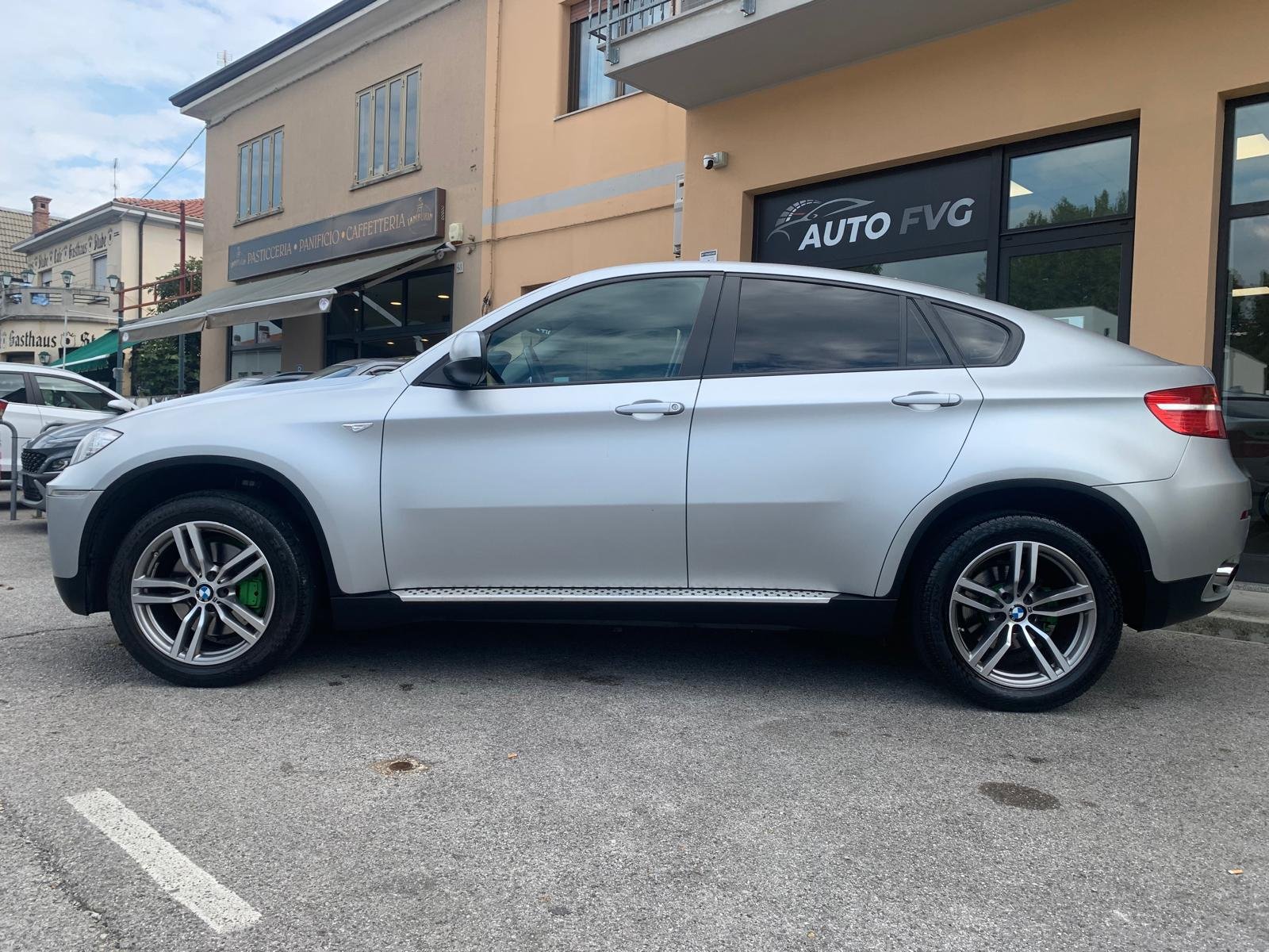 BMW X6 xDRIVE 30d
