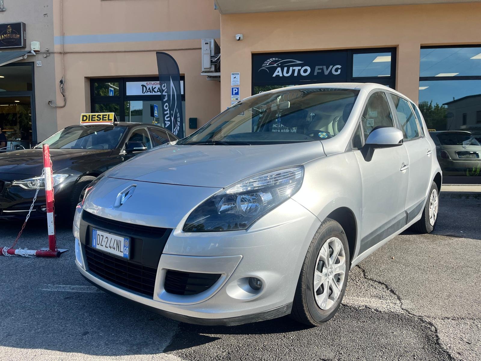 RENAULT SCENIC