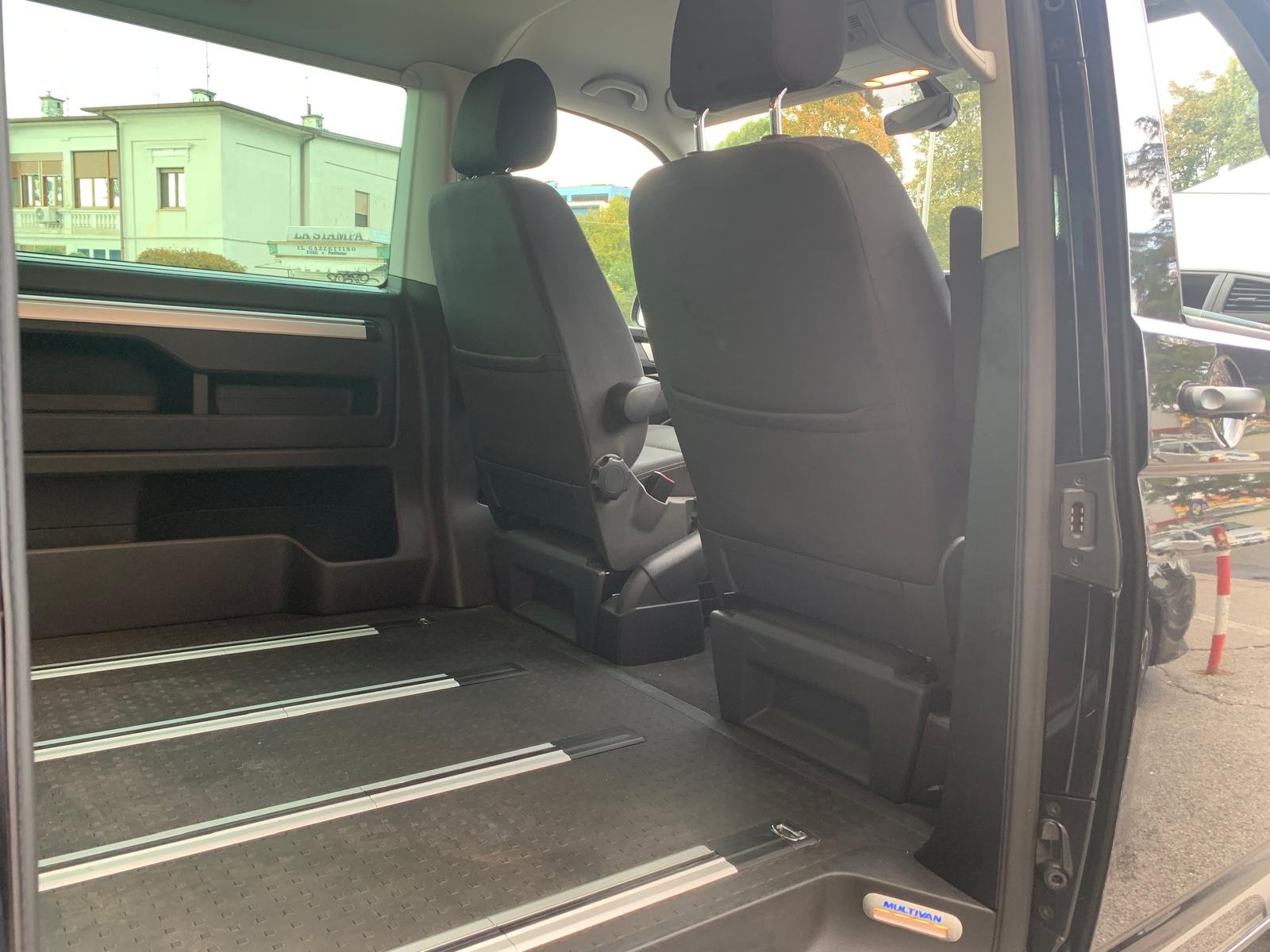 VOLKSWAGEN MULTIVAN T6