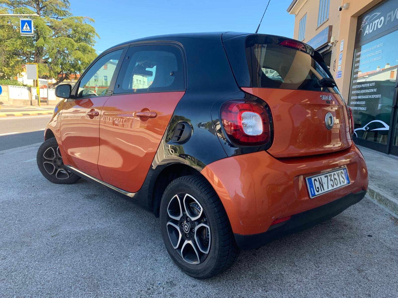 SMART FORFOUR