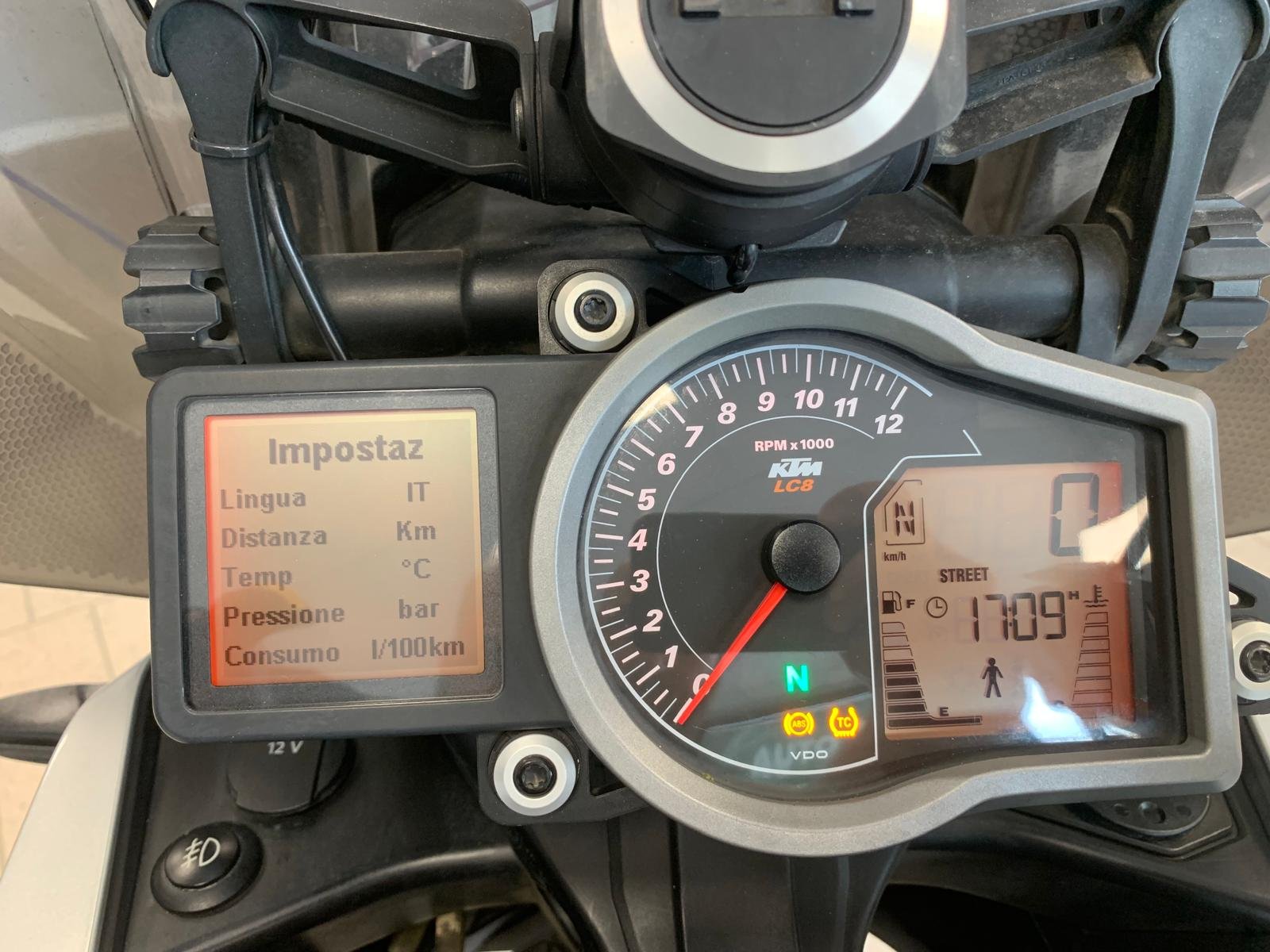 KTM 1290 SUPER ADVENTURE T