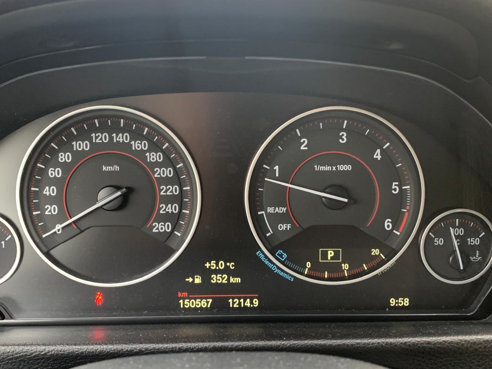 BMW 318D TOURING SPORT