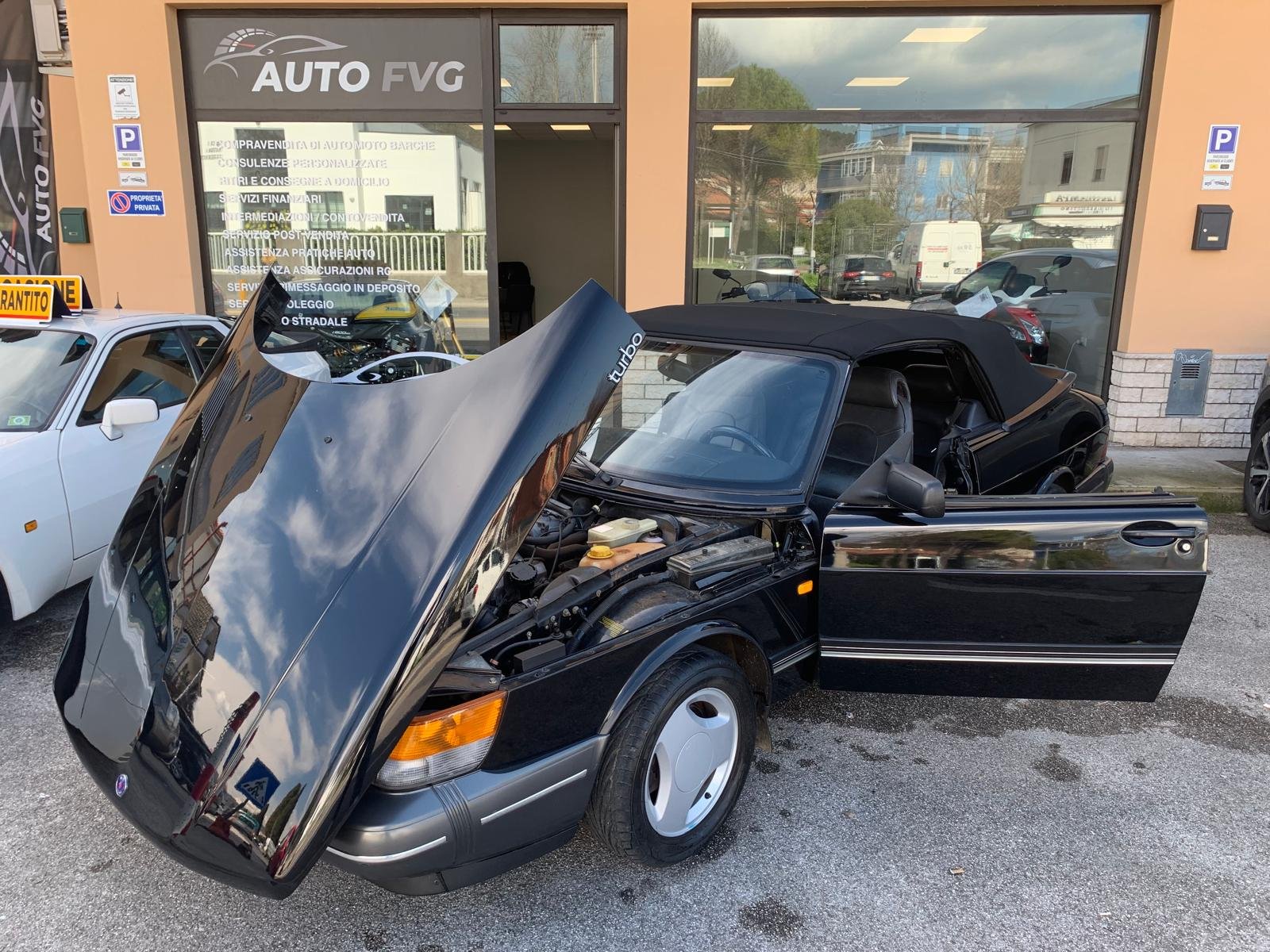 SAAB 900i Cabrio